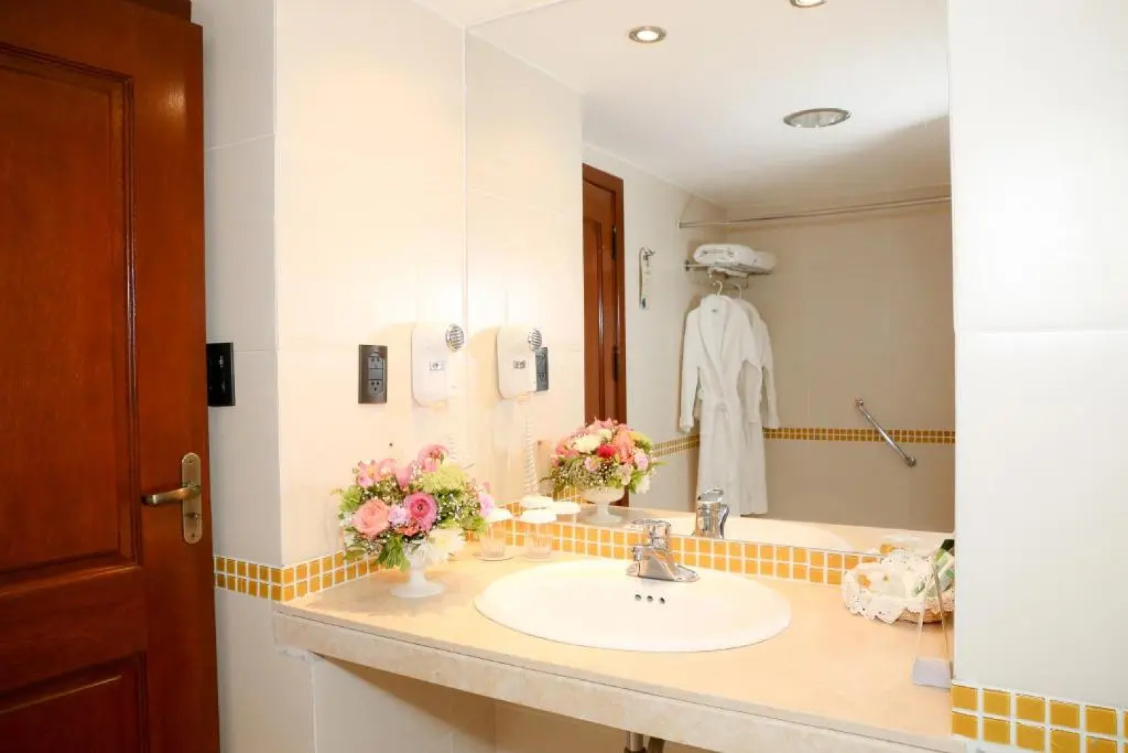 Los Parrales Resort Hotel