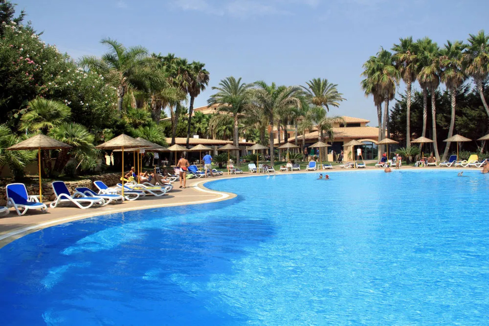 TH Le Castella - Baia degli Dei Village