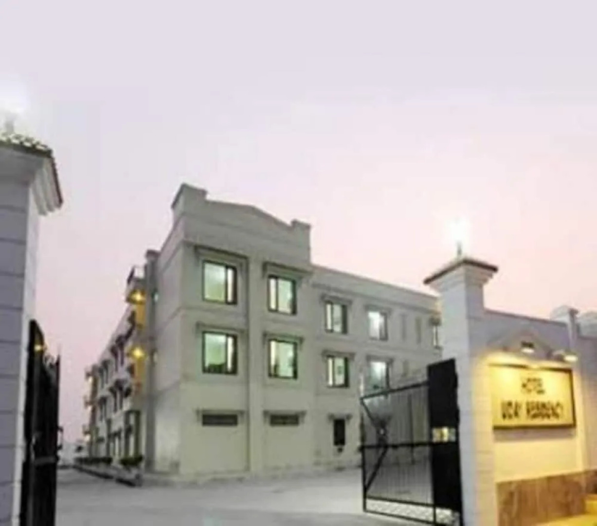 Hotel Uday Residency