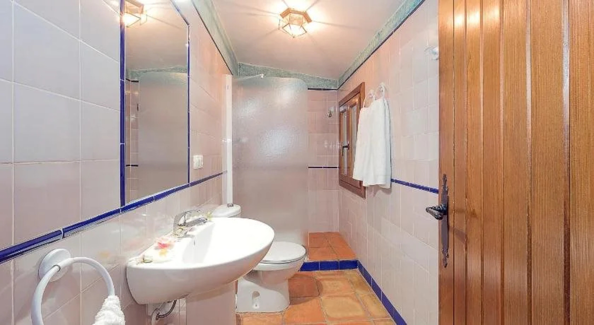 Caserio Del Colmenar