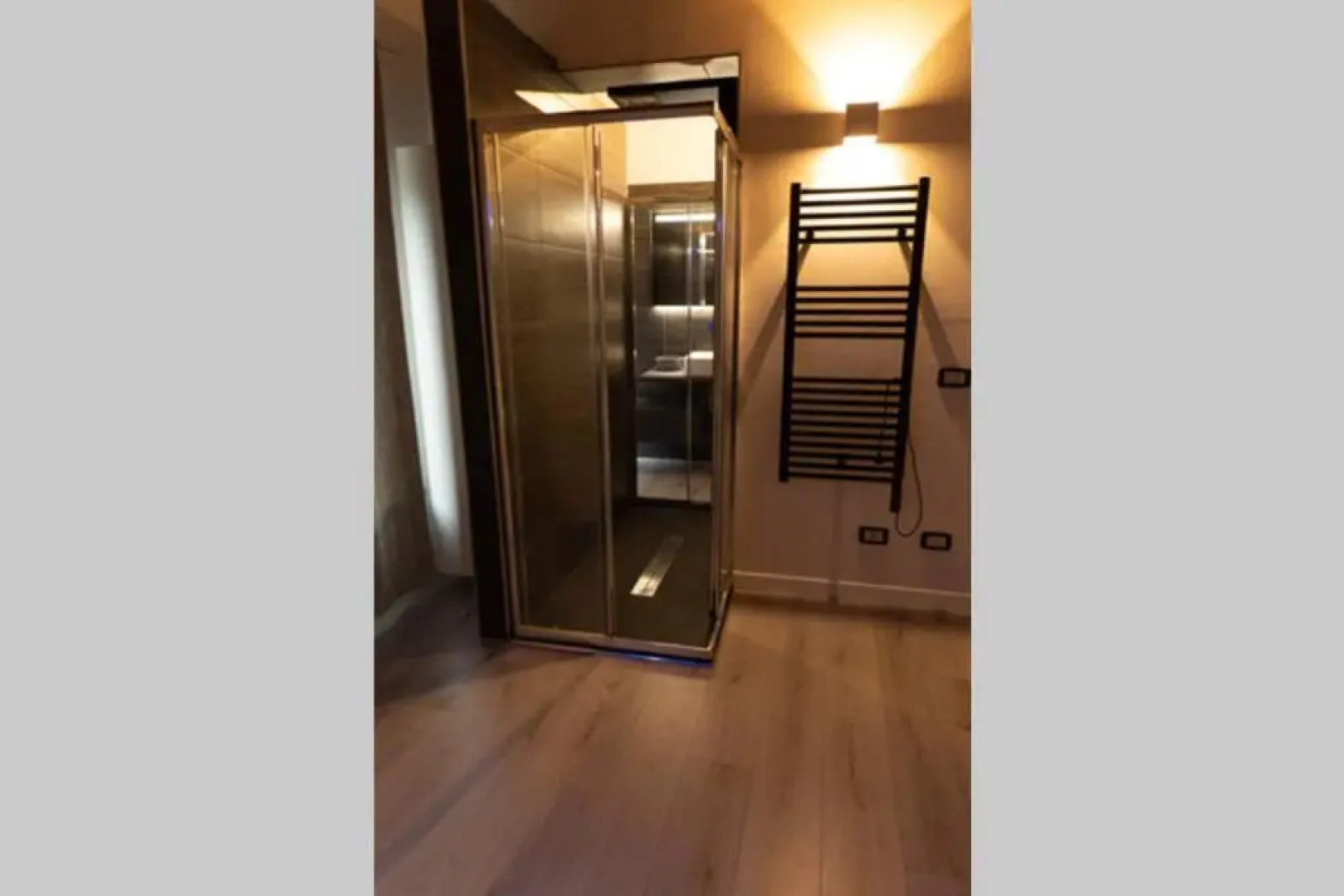 THE SECRET SUITE HOME - Lake Endine