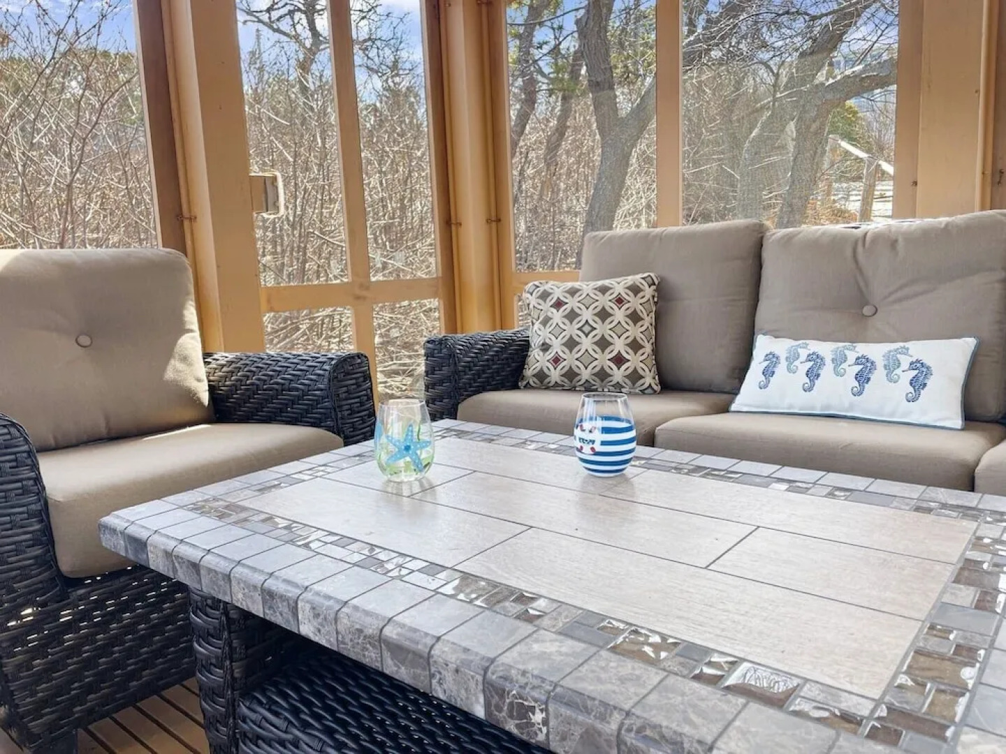 Ragged Rocks - Warm And Inviting Cottage With Uninterrupted Ocean Views 2 Bedroom Home by RedAwning