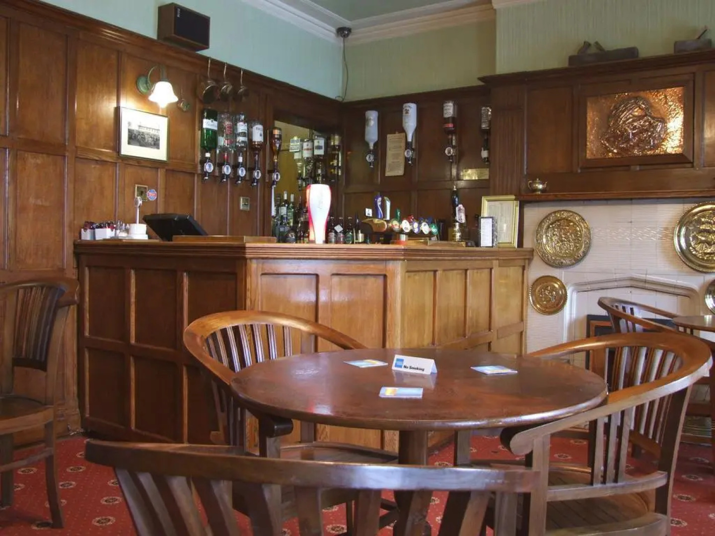 Ty Newydd Country Hotel