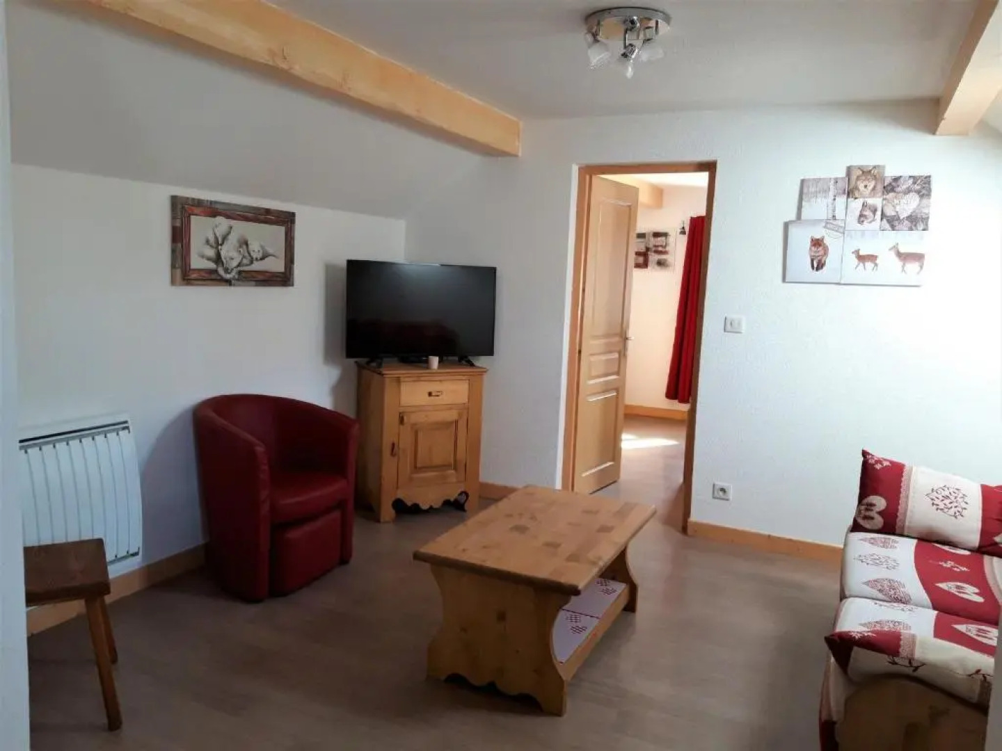 Appartement Albiez-Montrond, 4 pièces, 8 personnes - FR-1-618-3