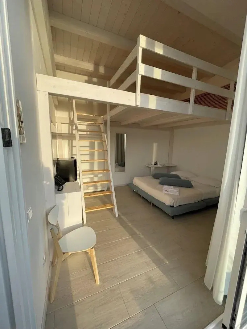 Luxury pool Suites - Città Bianca