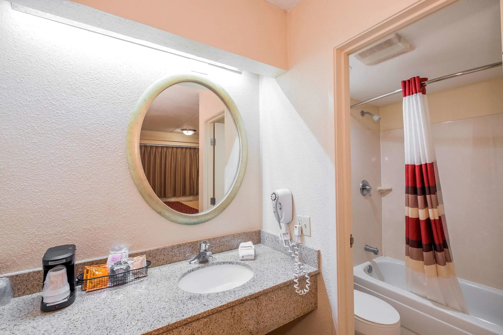 Red Roof Inn Tallahassee - University