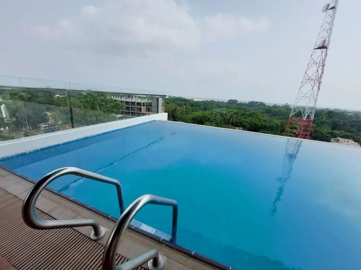 Grand River View Hotel