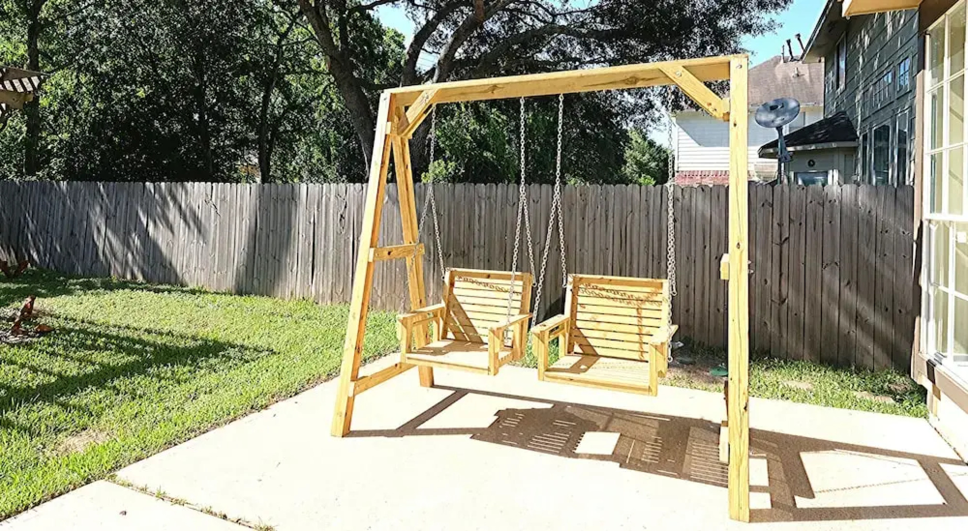 6Bdrm 3.5Bath 14Beds - 2 Story Houston