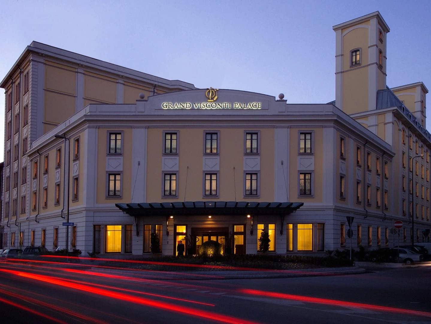 Grand Visconti Palace