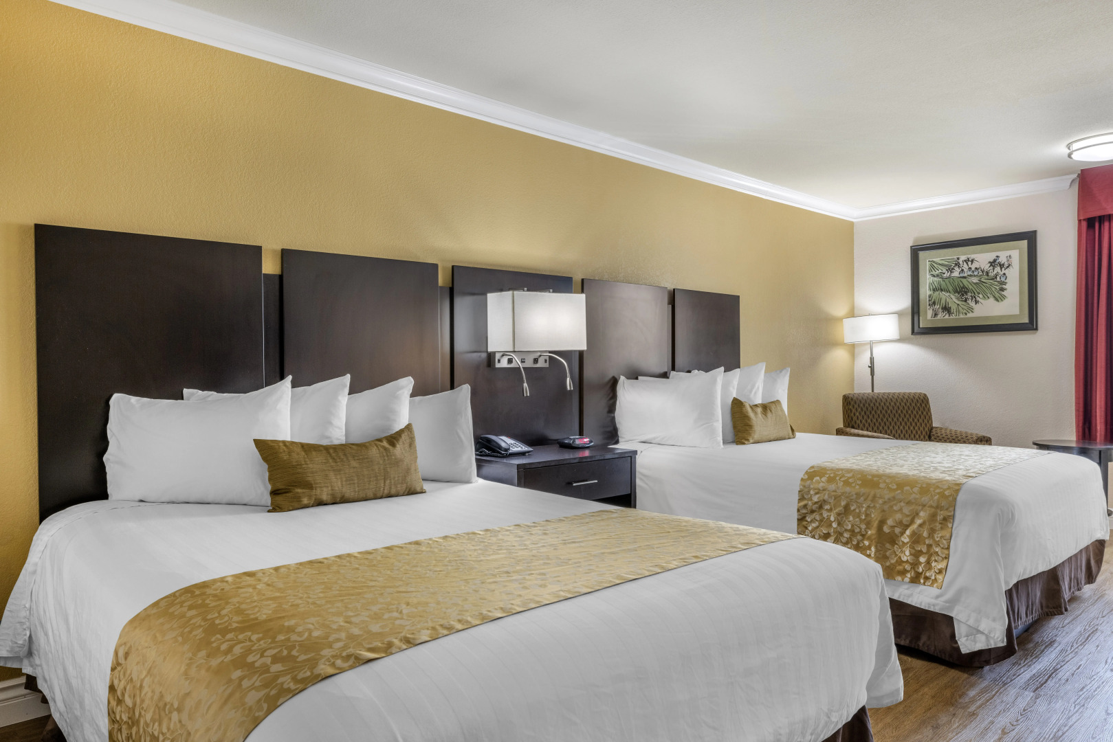 Best Western Plus South Bay Hotel