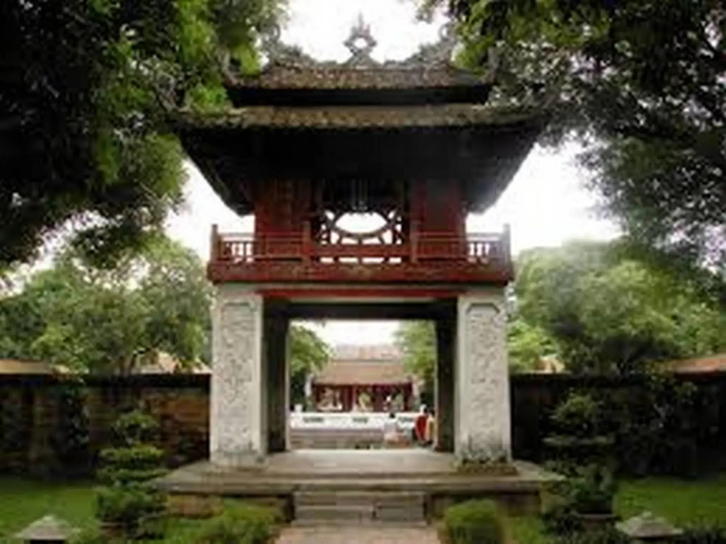 Hanoi House Hotel & Travel