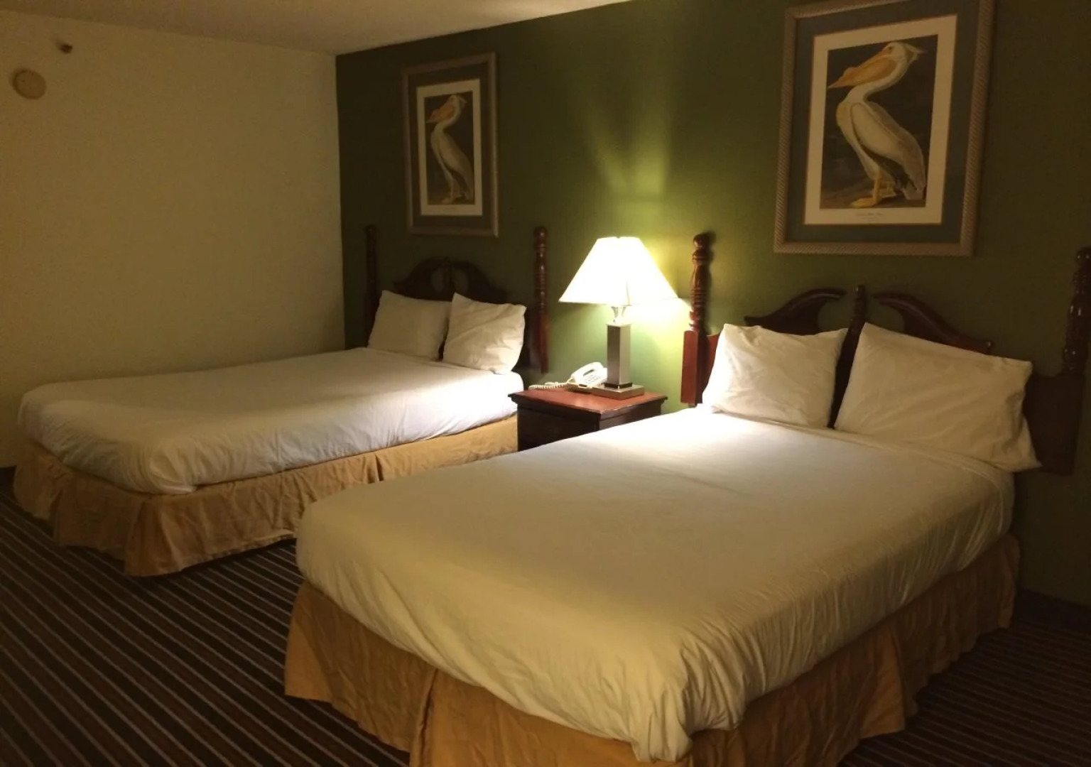 Executive Inn and Suites Baker