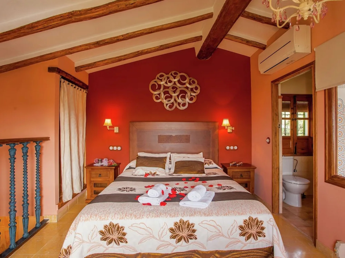 Comfortable Mansion in Rute with Hot Tub