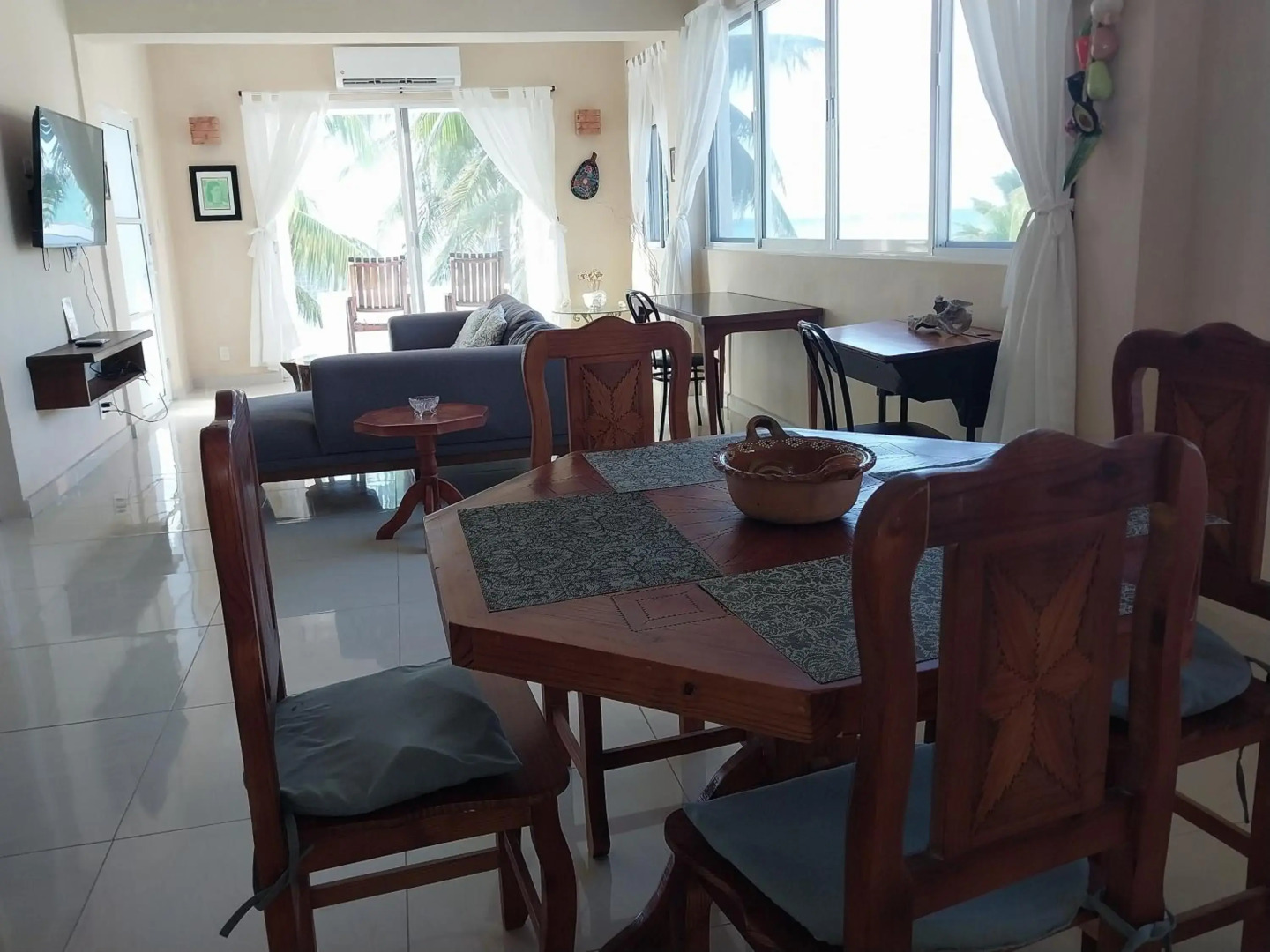 El Paraíso en la tierra de Capitán Fernando