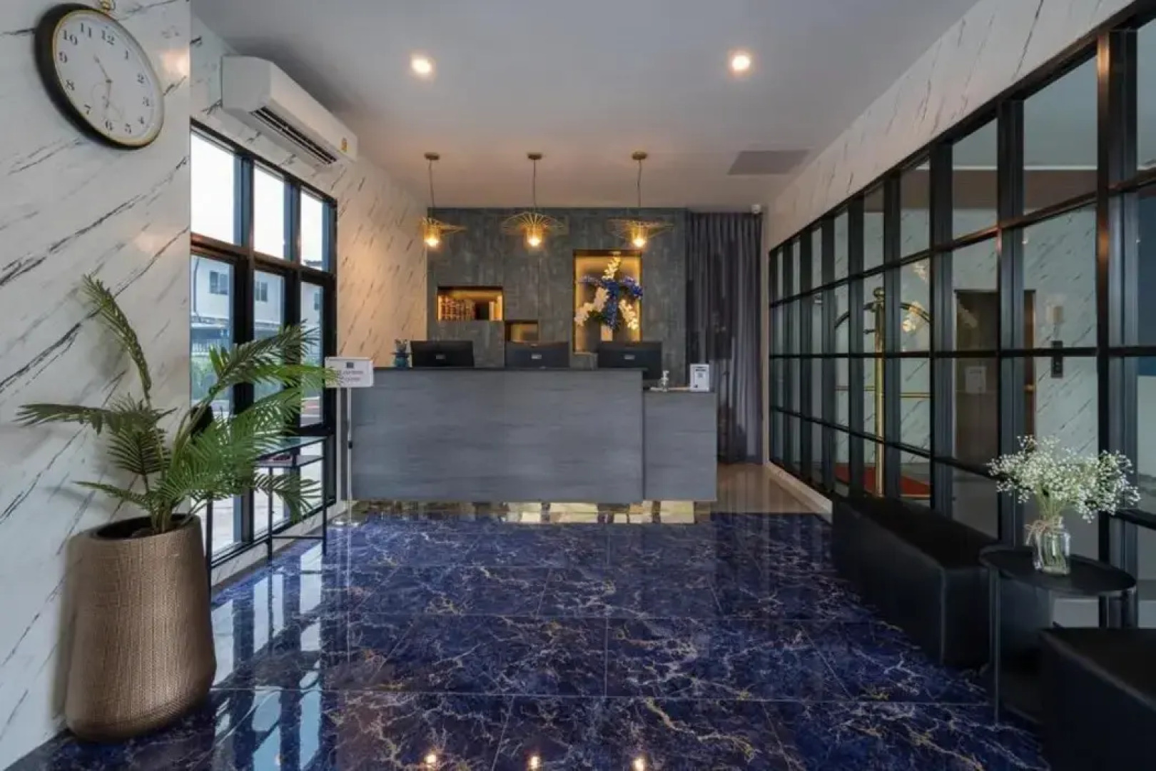 Cozy Blu Suvarnabhumi