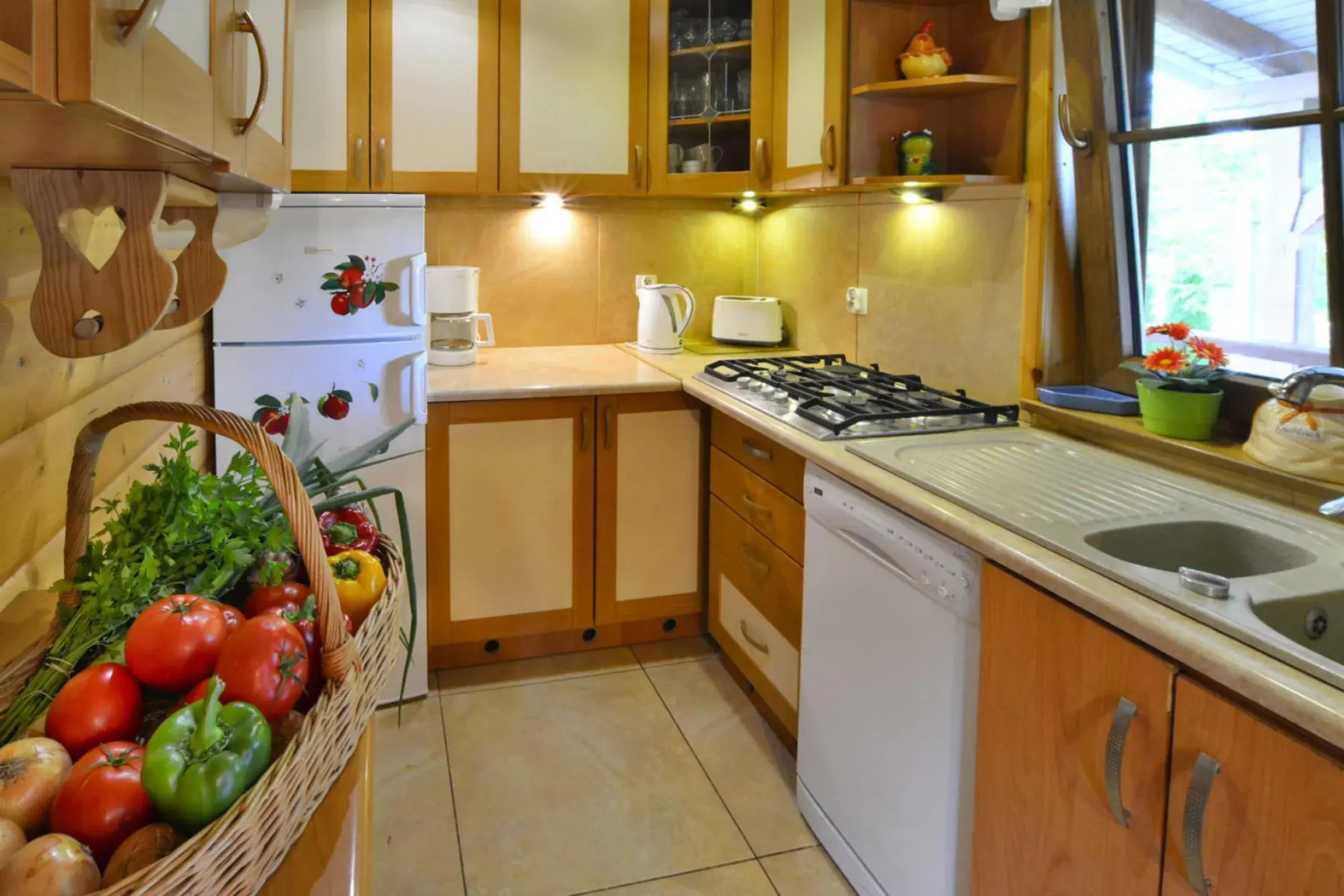 Holiday Home by the Lake, Private Garden, Oswino