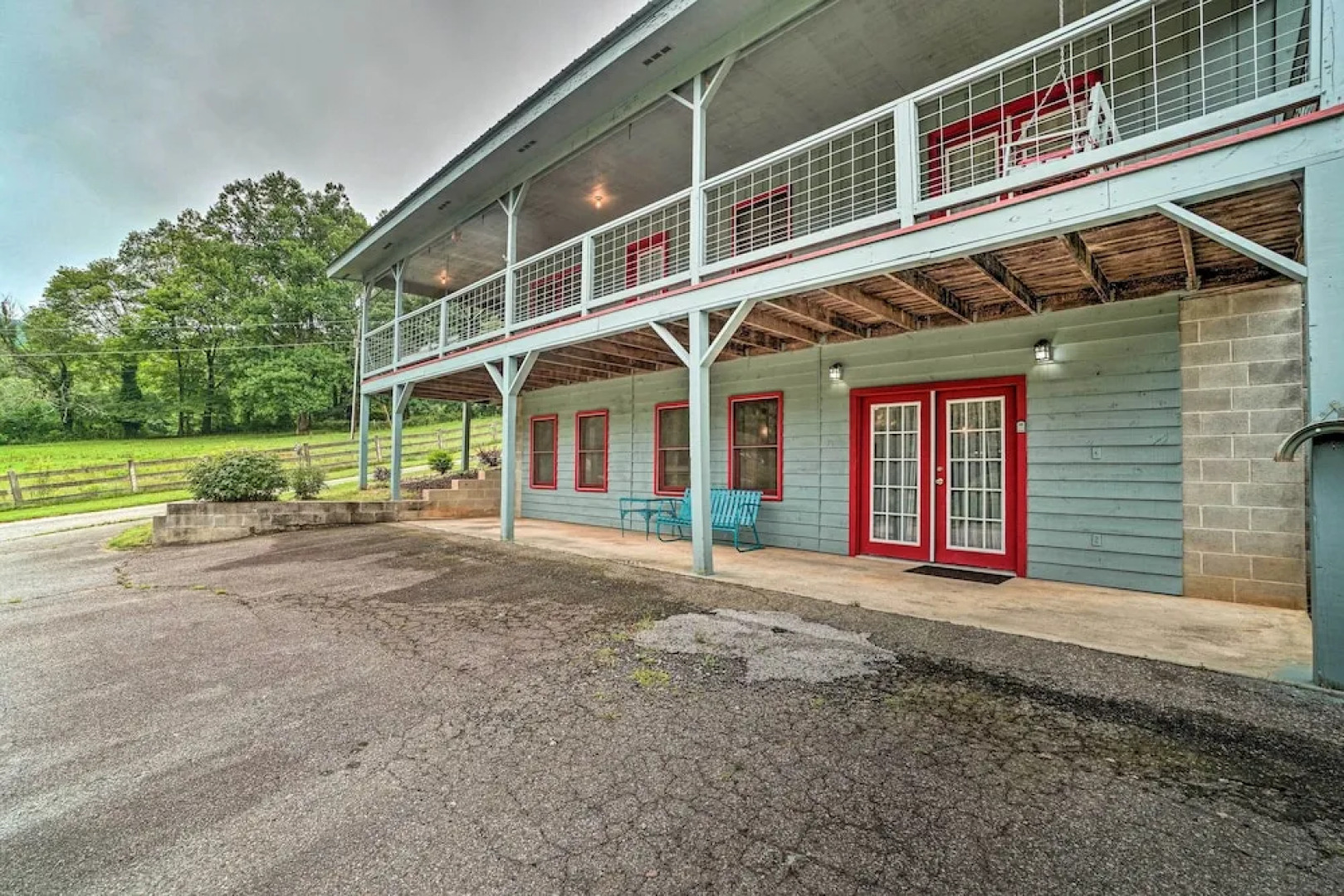 Hot Tub & Fire Pit: Pet-friendly Clayton Escape!