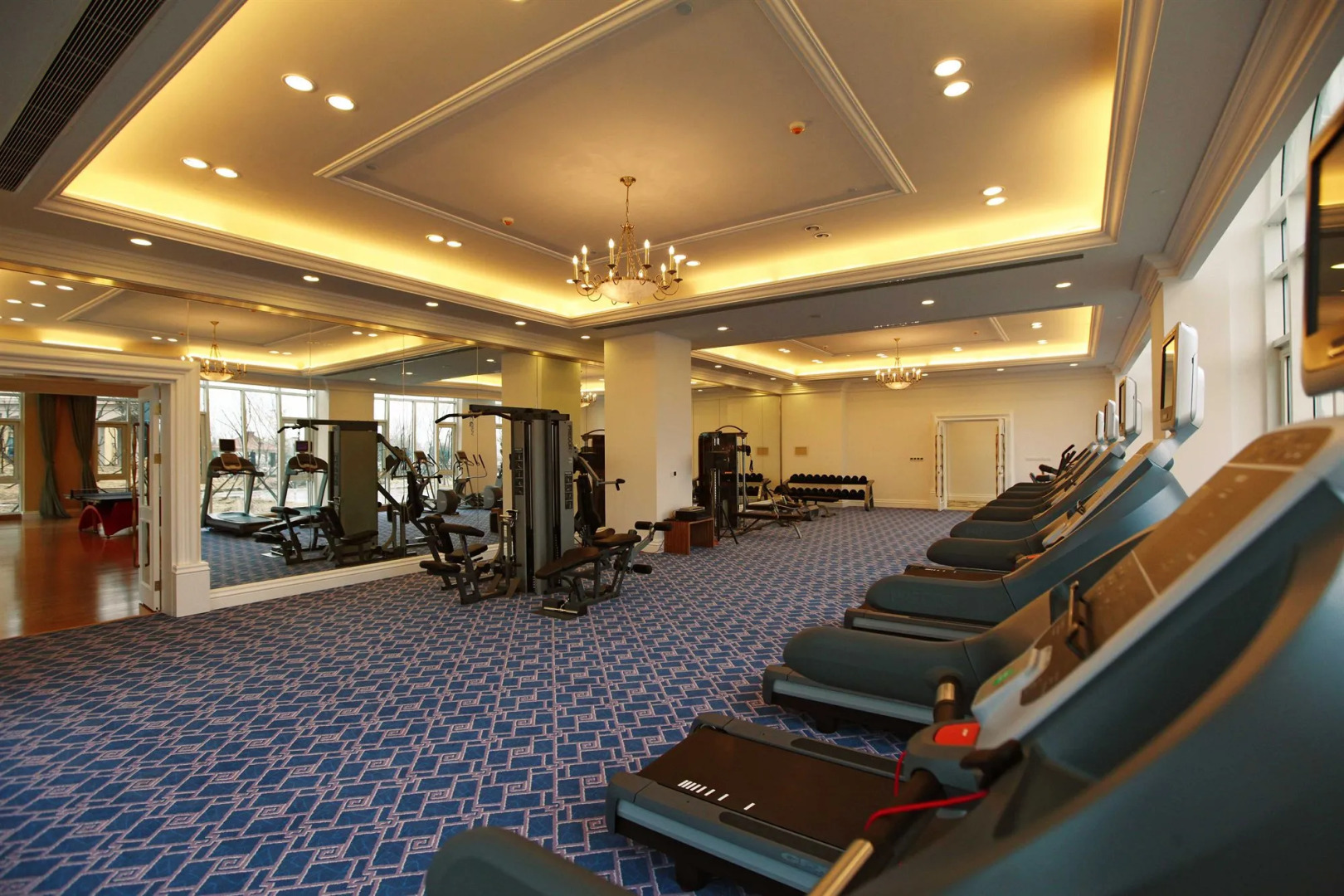 Grand Metropark Hotel Qingdao