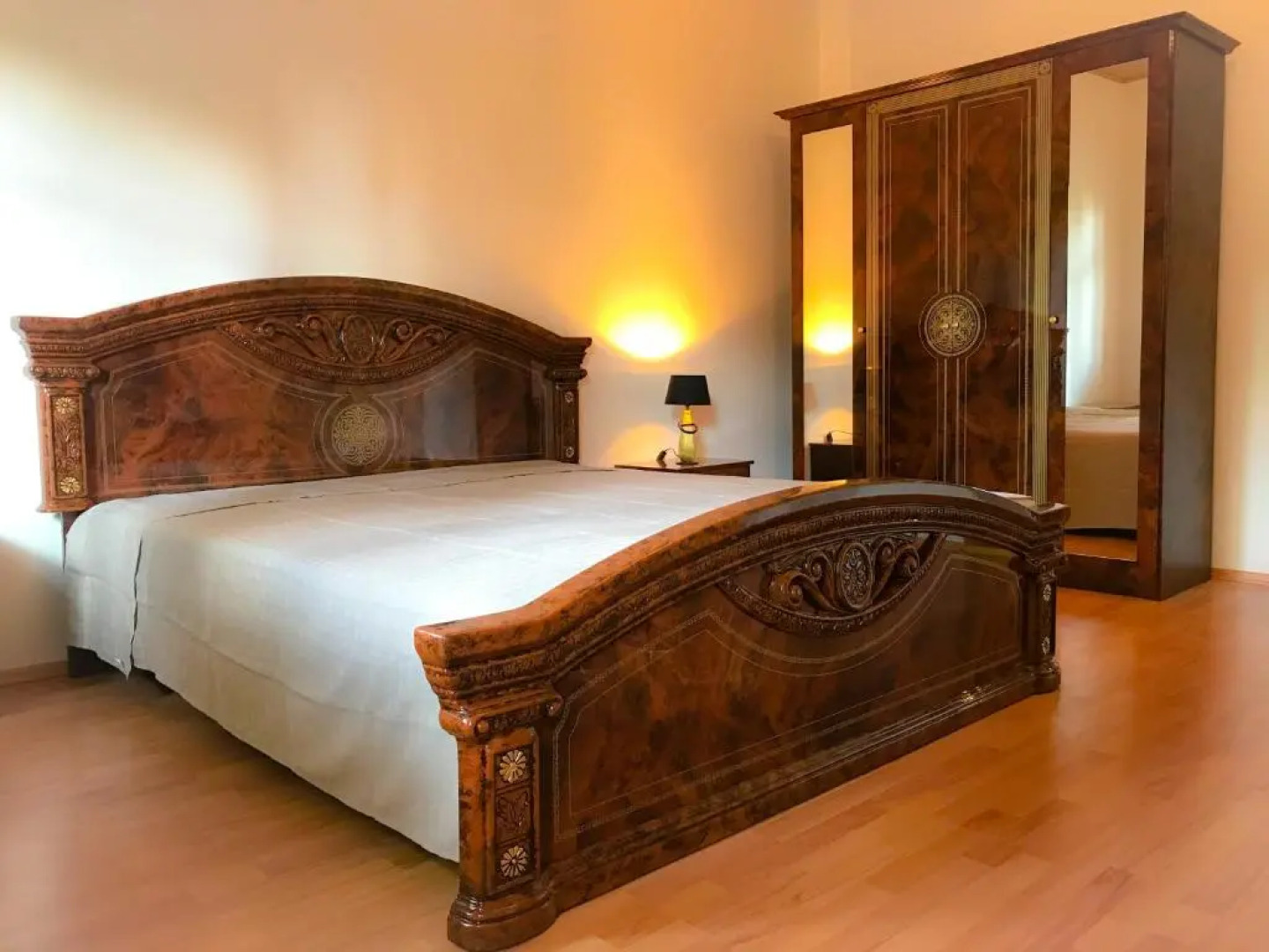 "Casa20200" 2 Apartments bis 150qm für Business, Familien, Gruppen, Handwerker Nahe BERLIN !! 150 qm Apartment for BUSINESS , FAMILIES near BERLIN!!