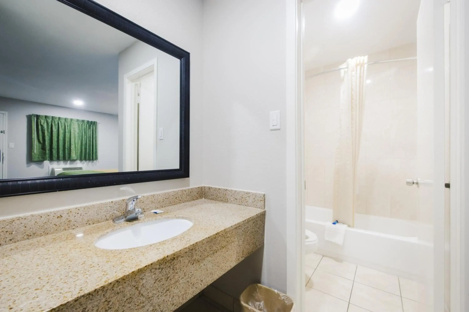 Scottish Inns and Suites Wharton