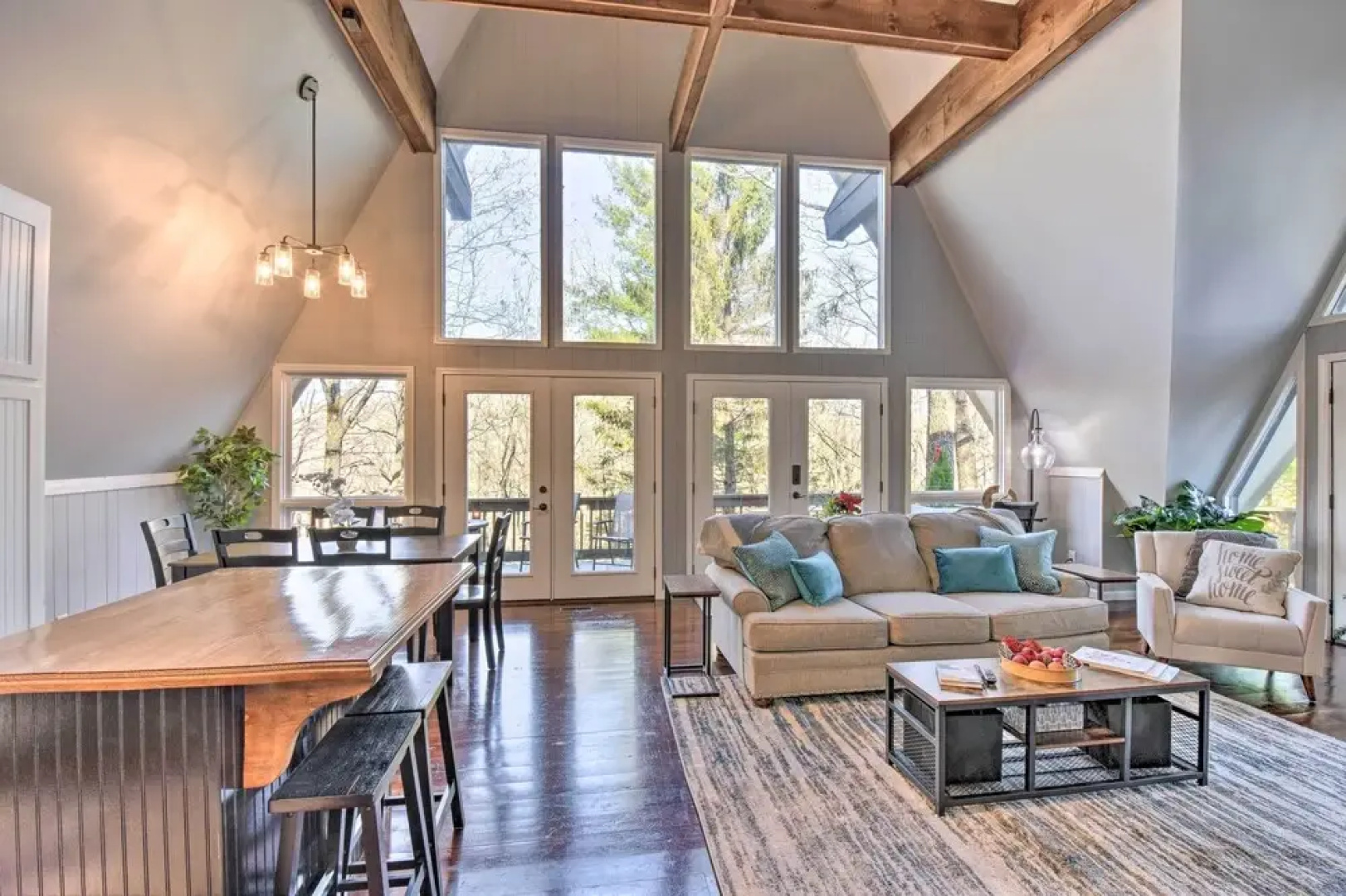 Spacious & Newly Remodeled A-frame w/ 2 Decks
