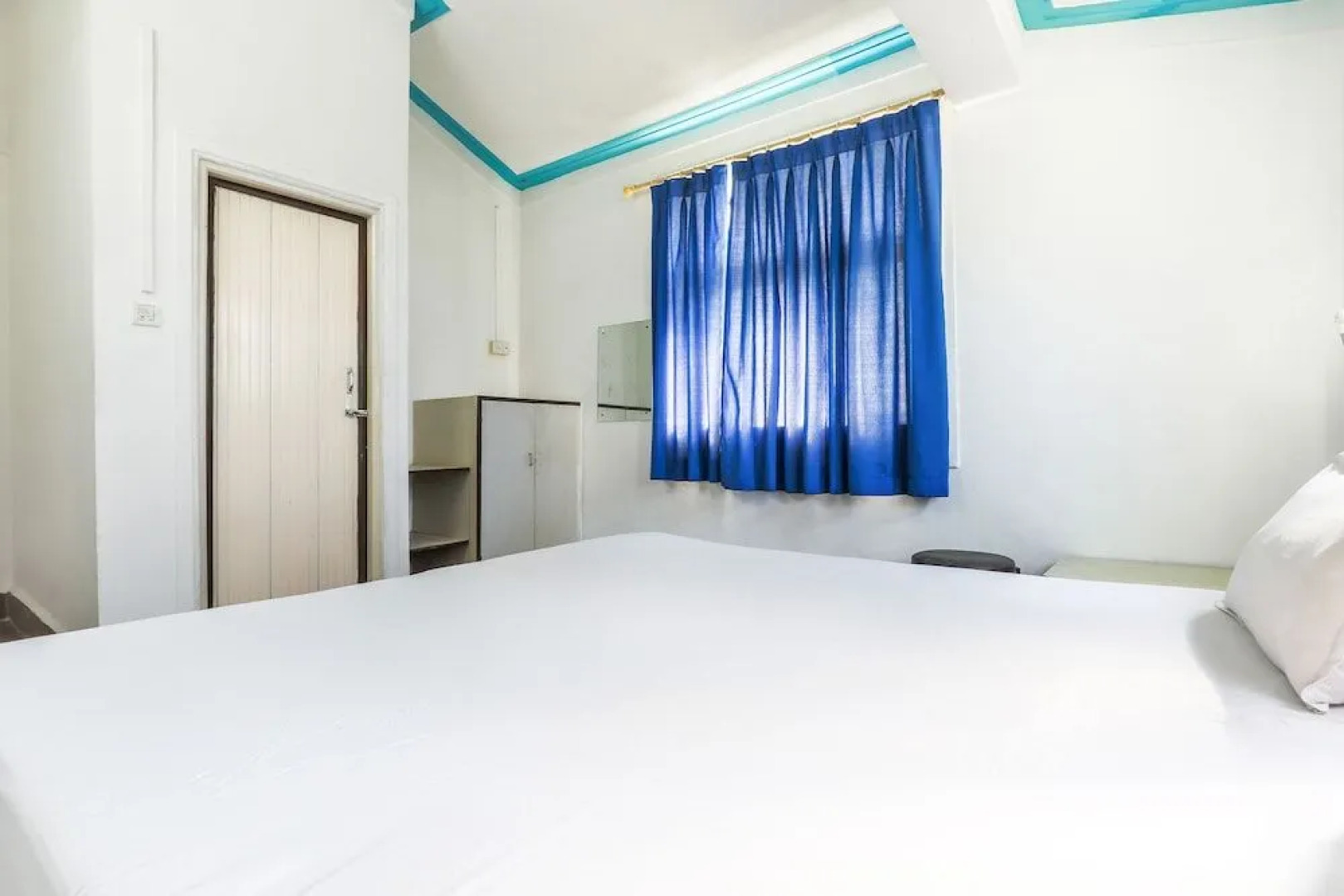 SPOT ON 37412 Hotel Priti International