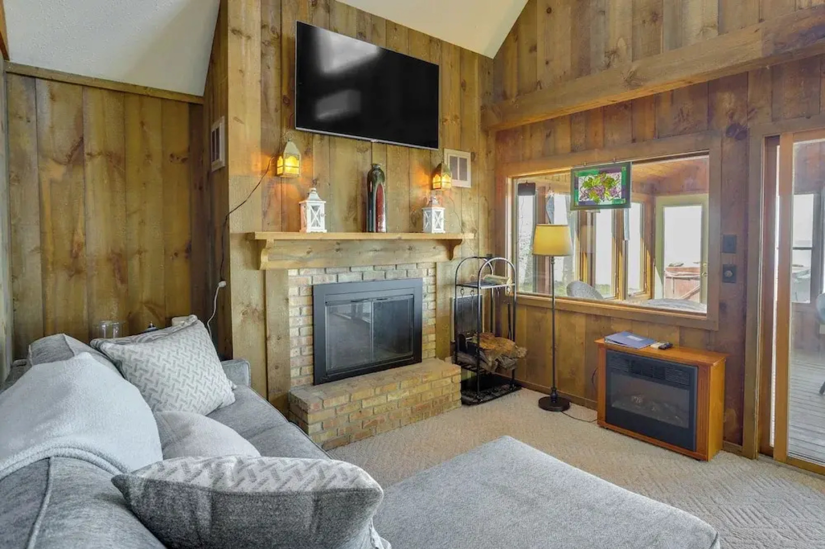 Waterfront South Haven Home w/ Beach Access!