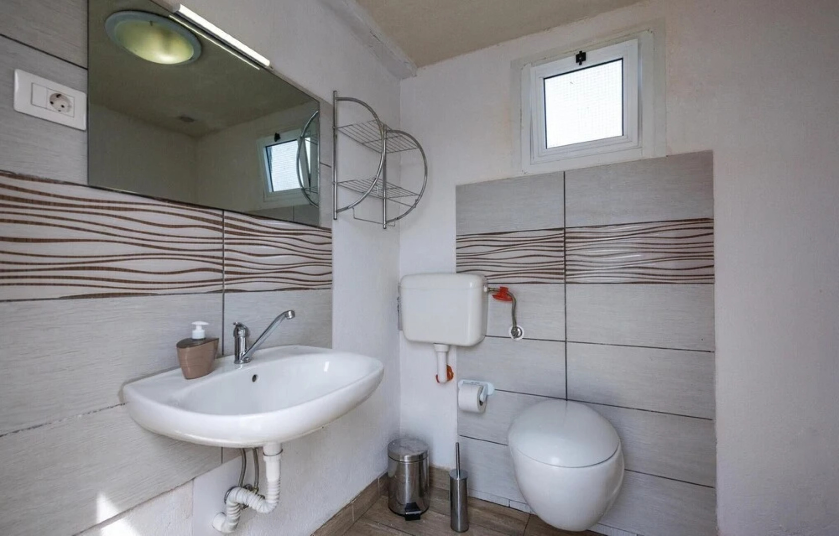 Beautiful Home in Brtonigla With 3 Bedrooms, Wifi and Outdoor Swimming Pool