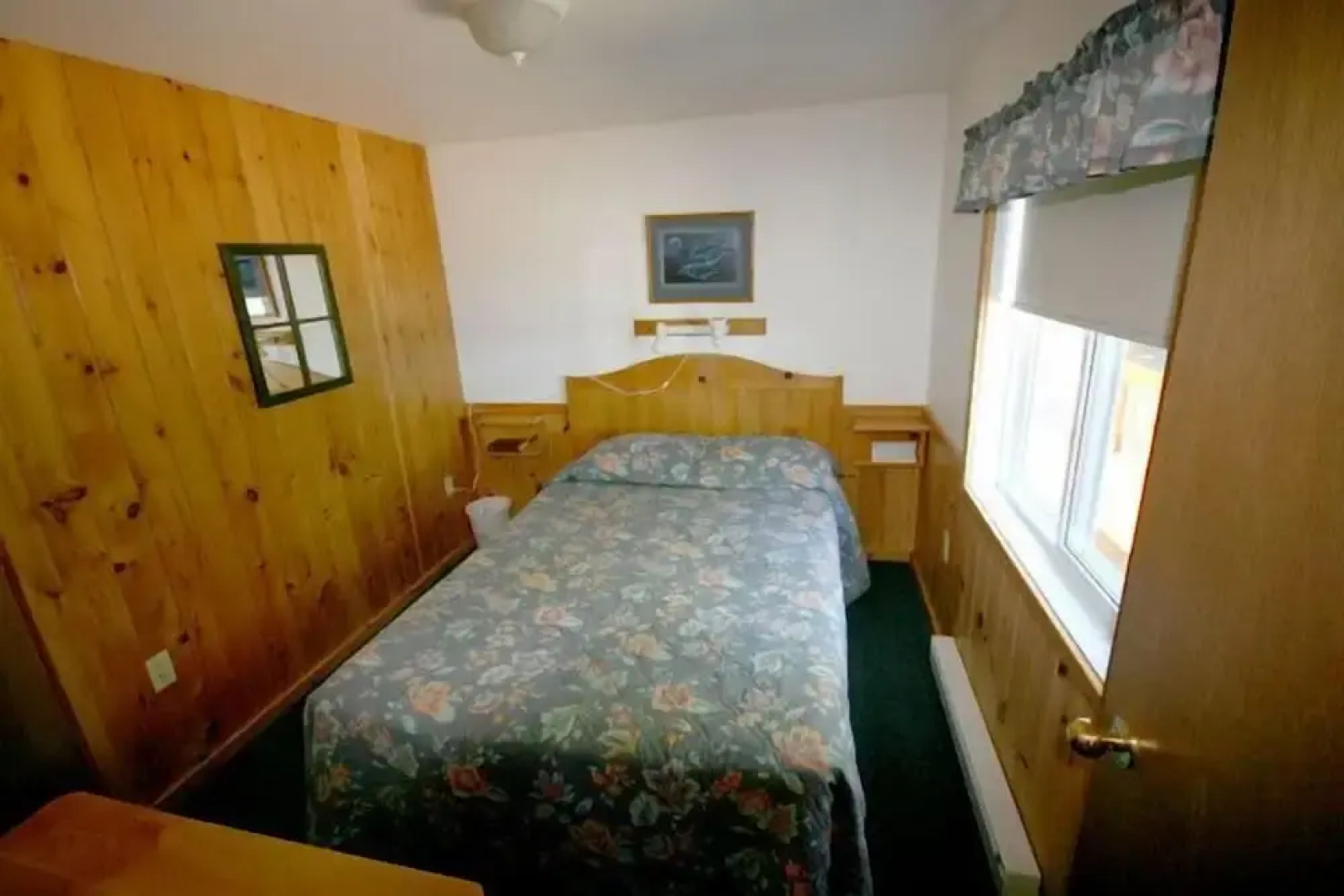 Spectacle Lake Lodge