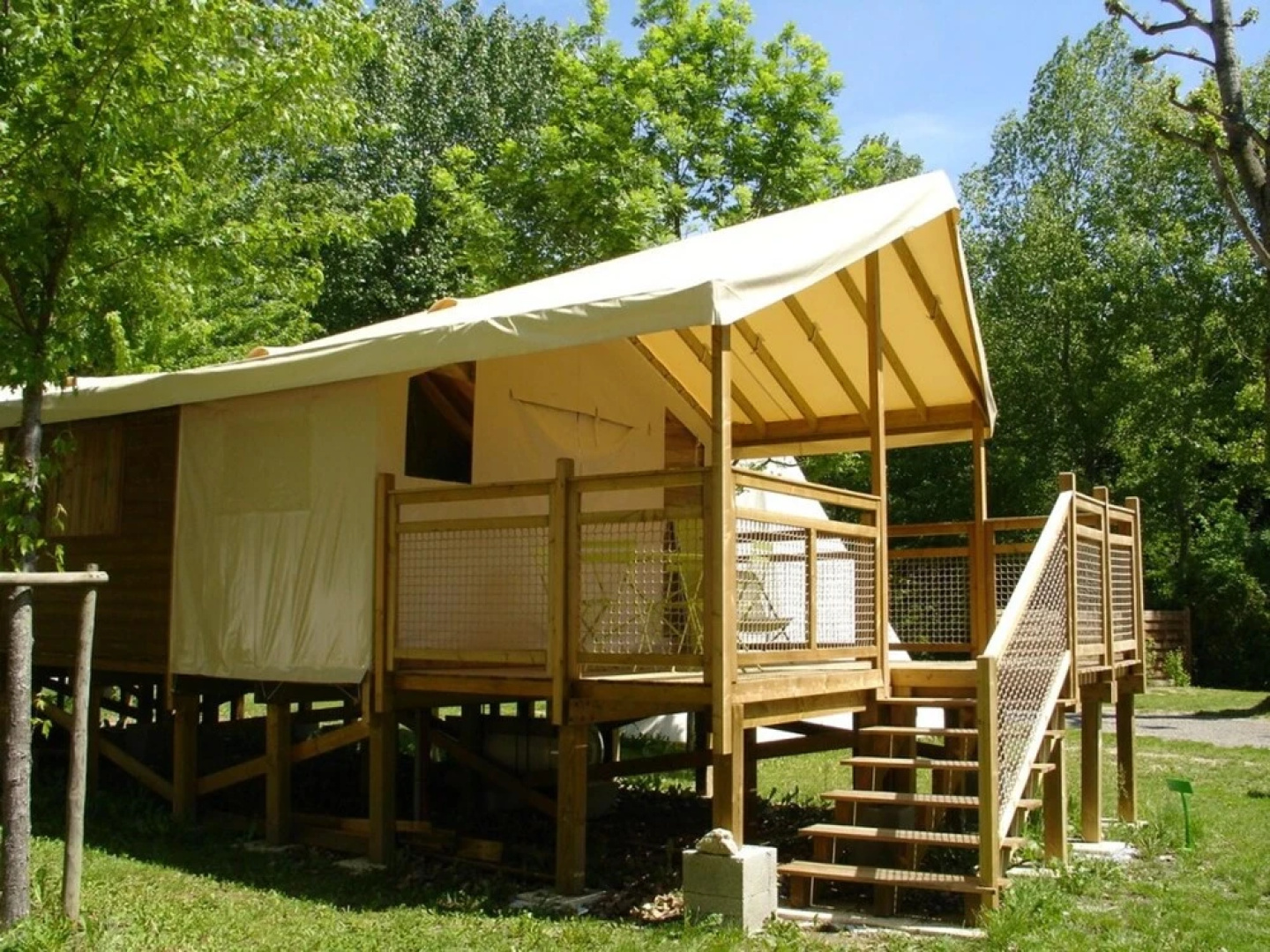 Chalet With one Bedroom in Cahuzac-sur-vère, With Furnished Garden