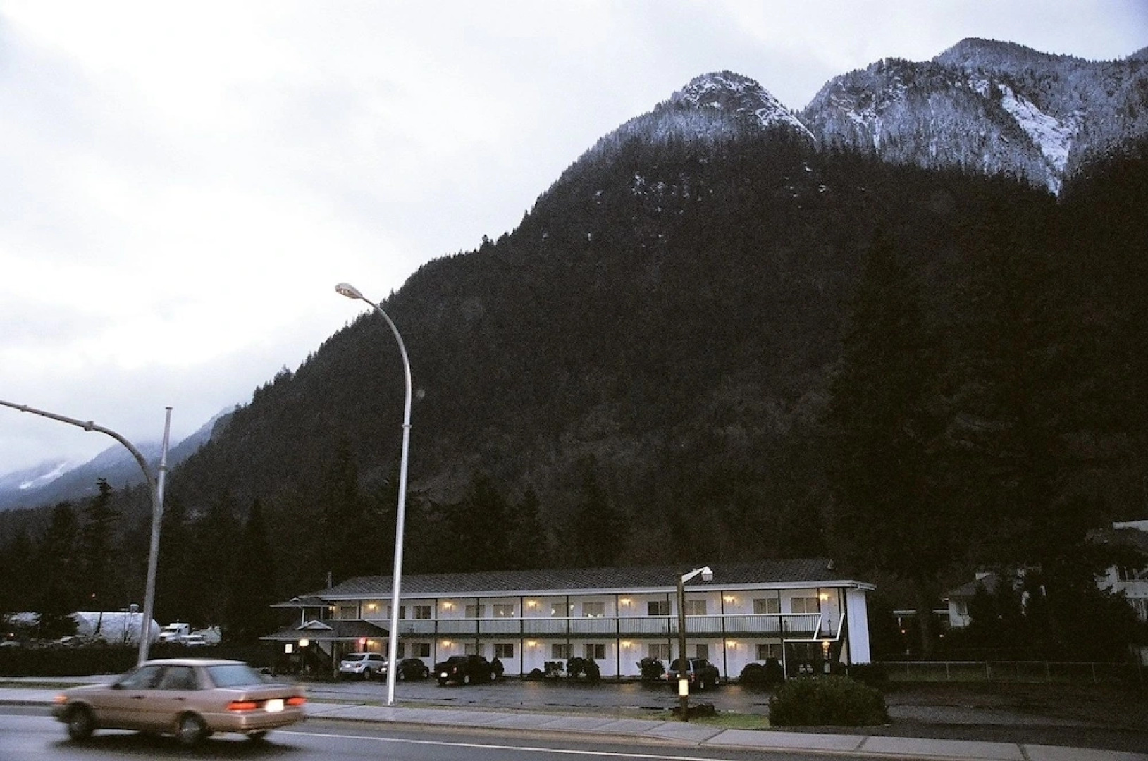 Royal Lodge Motel