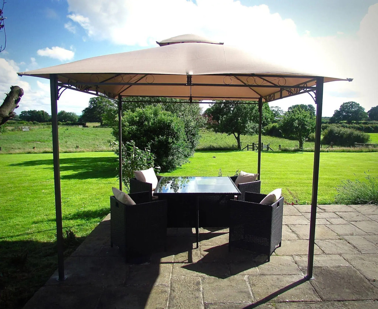 The Moorhead Bed & Breakfast