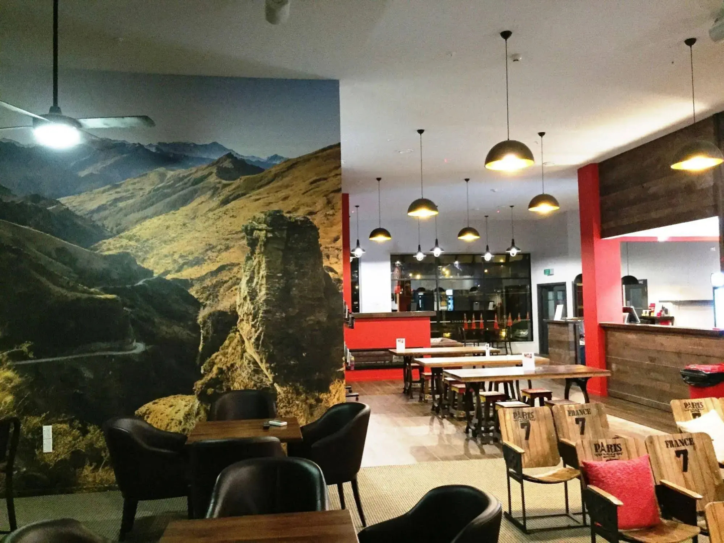 Urbanz - Hostel