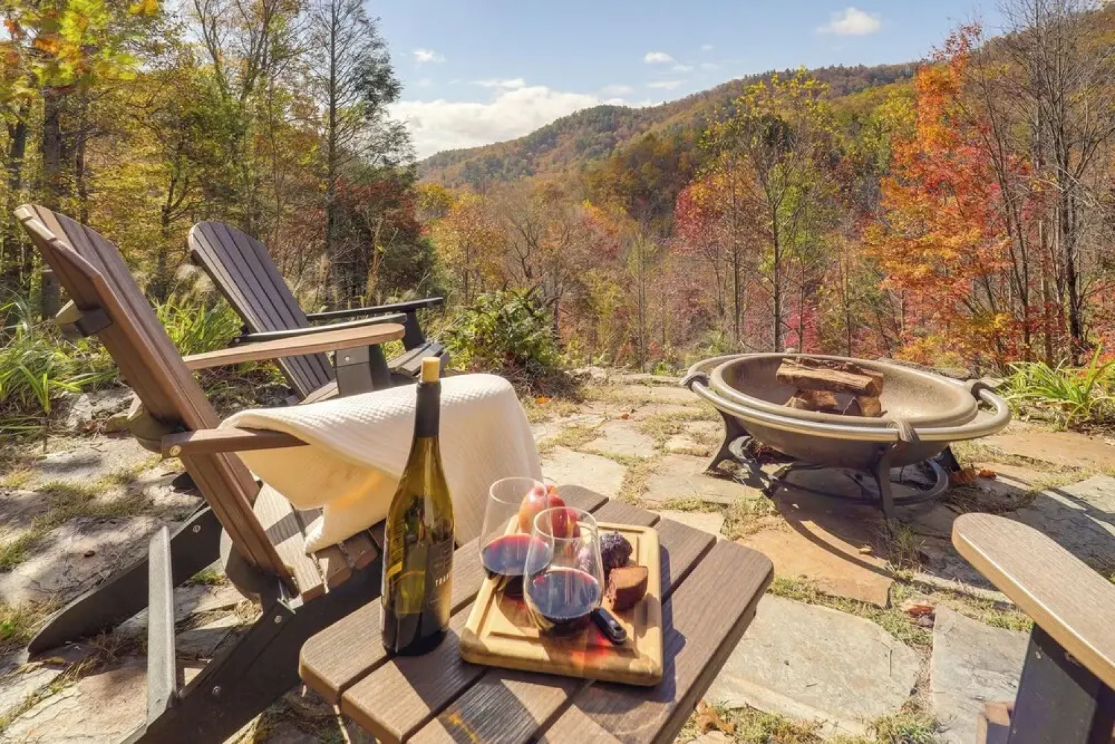 Secluded Lenoir Cabin: 4 Mi to Dtwn Blowing Rock
