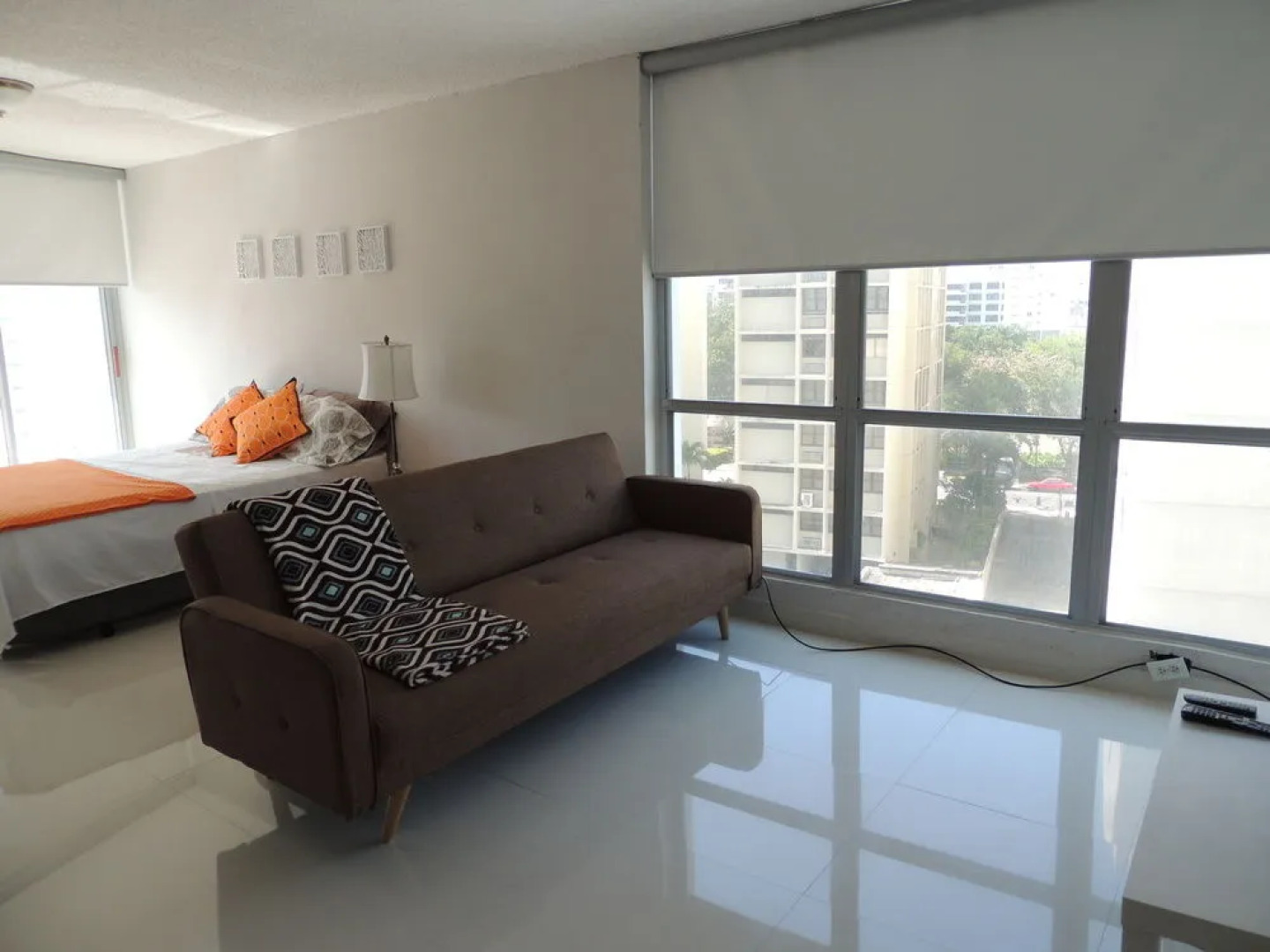 ZleepAway - Ashford Imperial