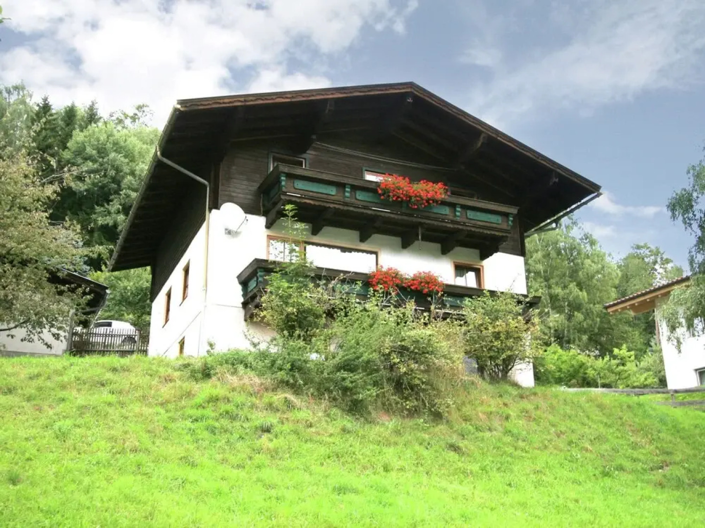 Hilltop Apartment In Taxenbach With Sauna