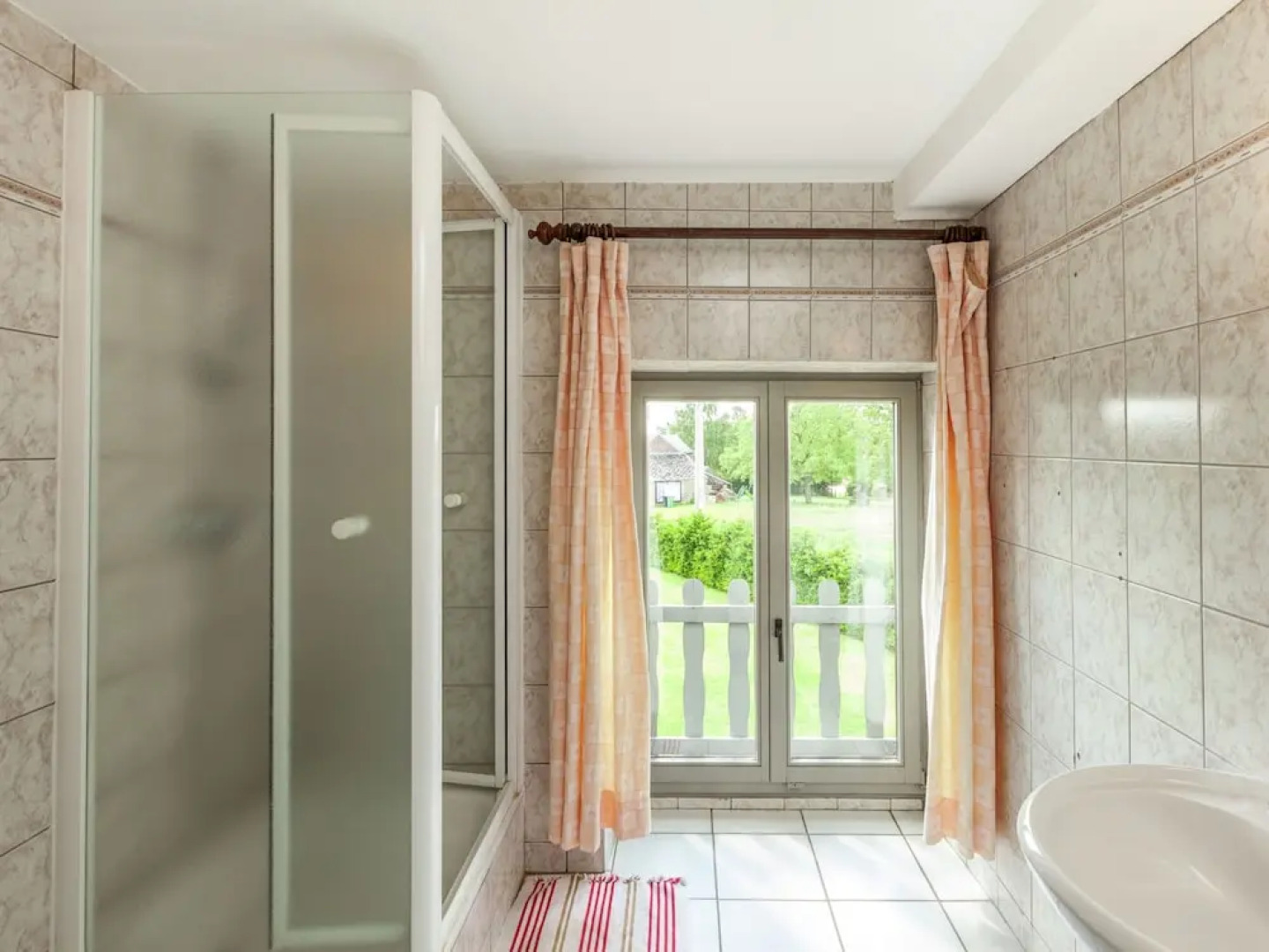 Ouffet Villa With Sauna, Liege