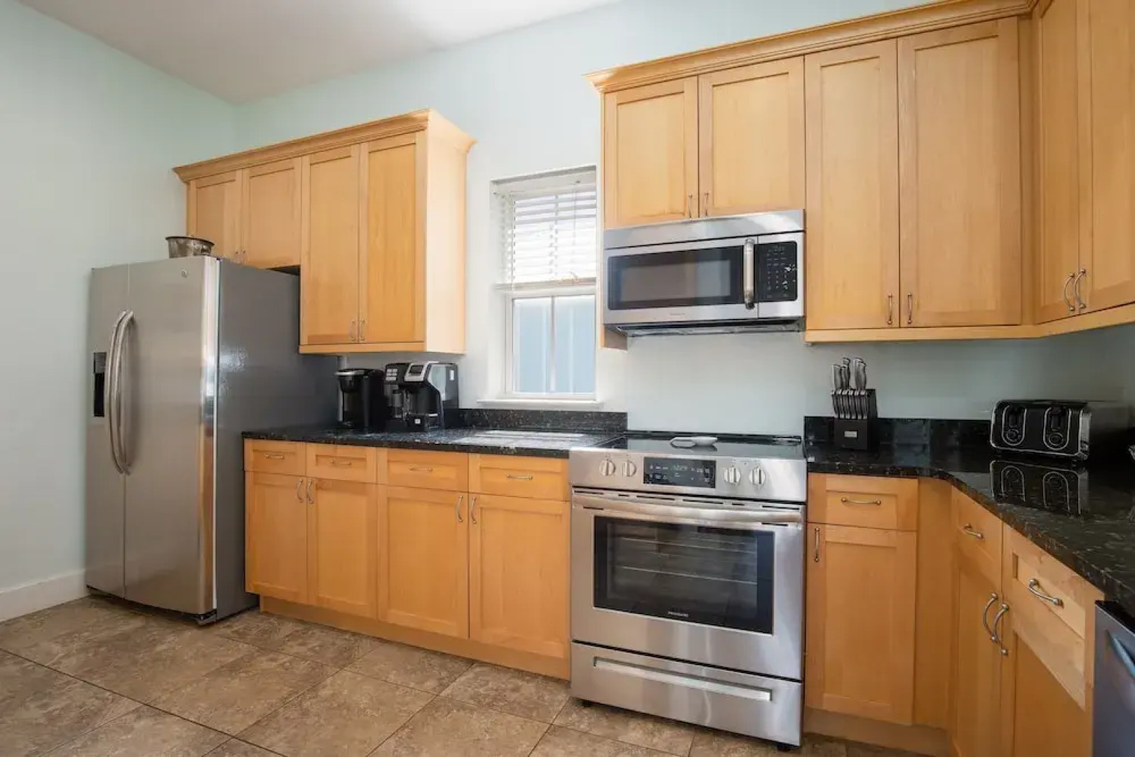 621 Lyndell Ln Unit B Aqua House