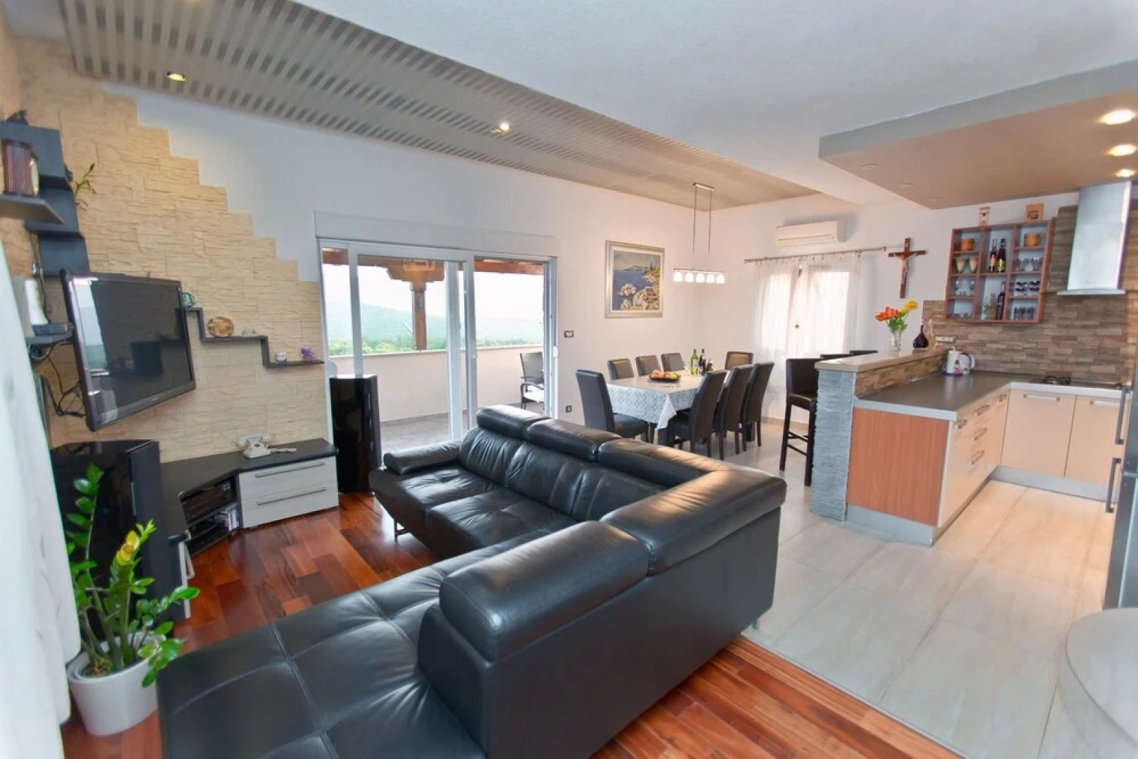 Villa With 5 Bedrooms in Slivno, With Wonderful Mountain View, Private