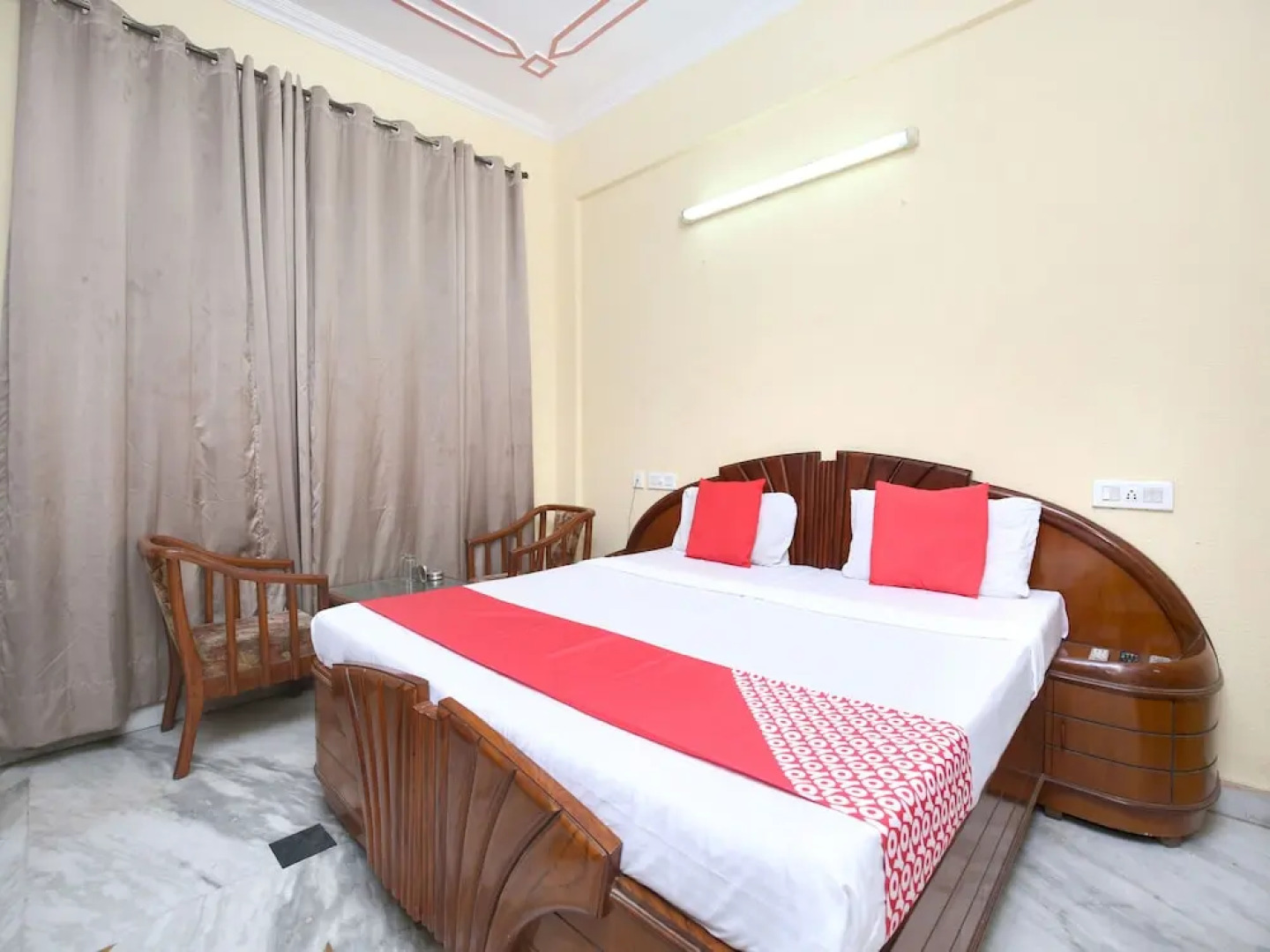 OYO 14754 Hotel ashish