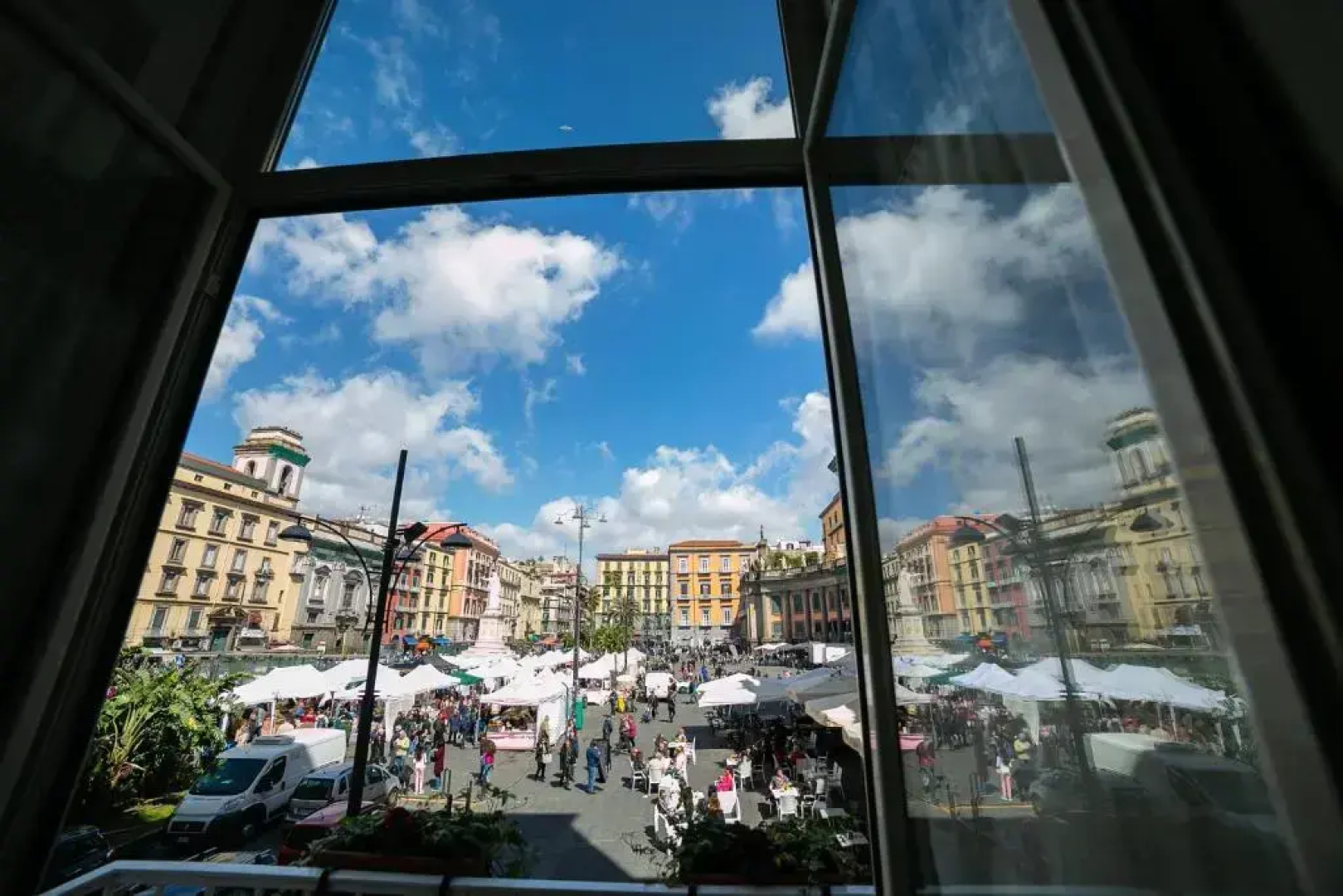 Le 4 Stagioni Dante H Napoli Centro by ClaPa Group Dislocated Hospitality