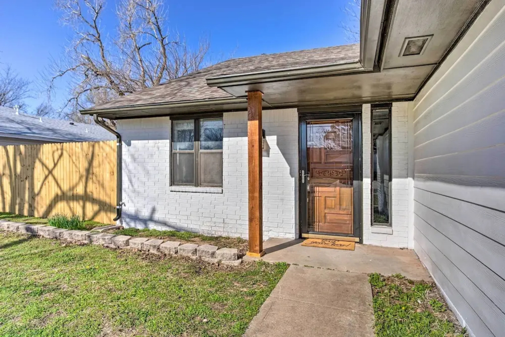 Updated Norman Getaway w/ Porch + Fire Pit!