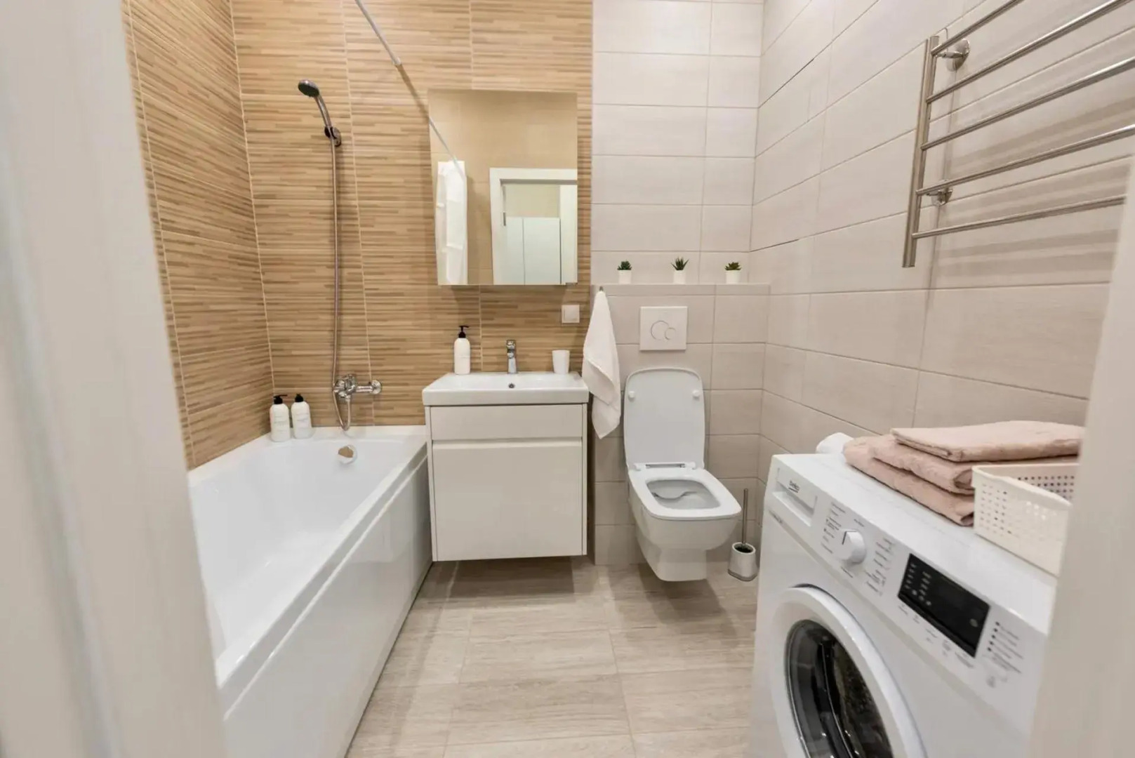 Апартаменты на ул. Сергея Джанбровского, 3