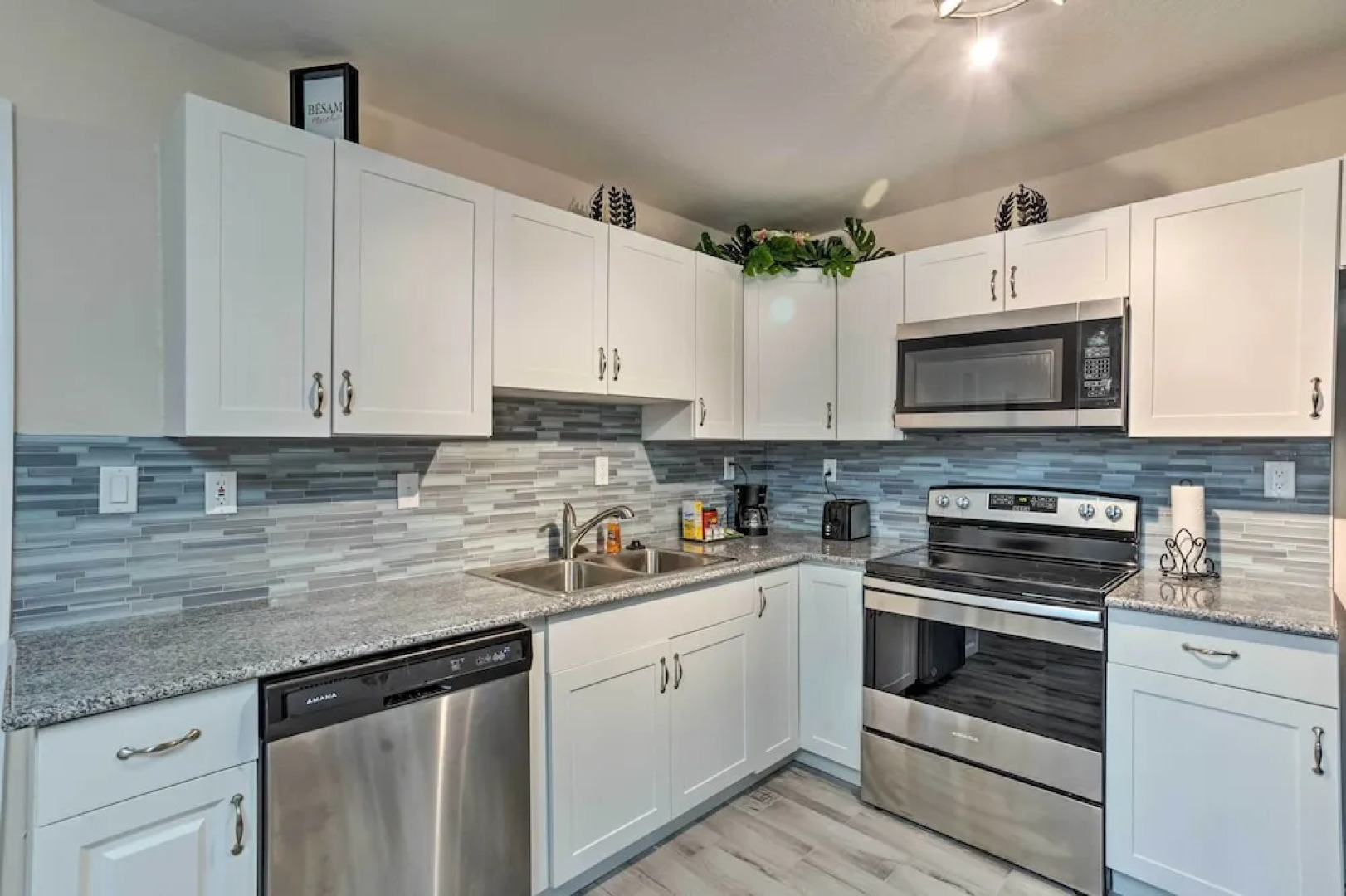 Ideally Located West Palm Beach Apartment!