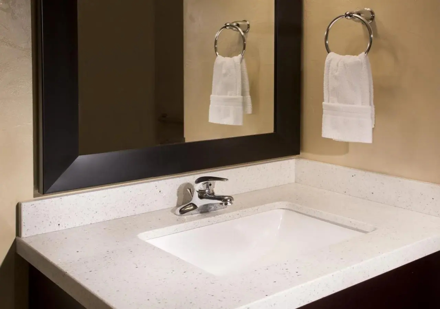 Red Lion Inn and Suites Federal Way