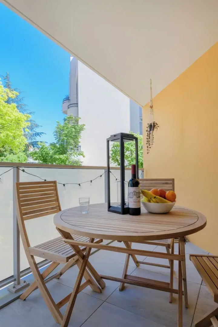 Paris West Elegant residence