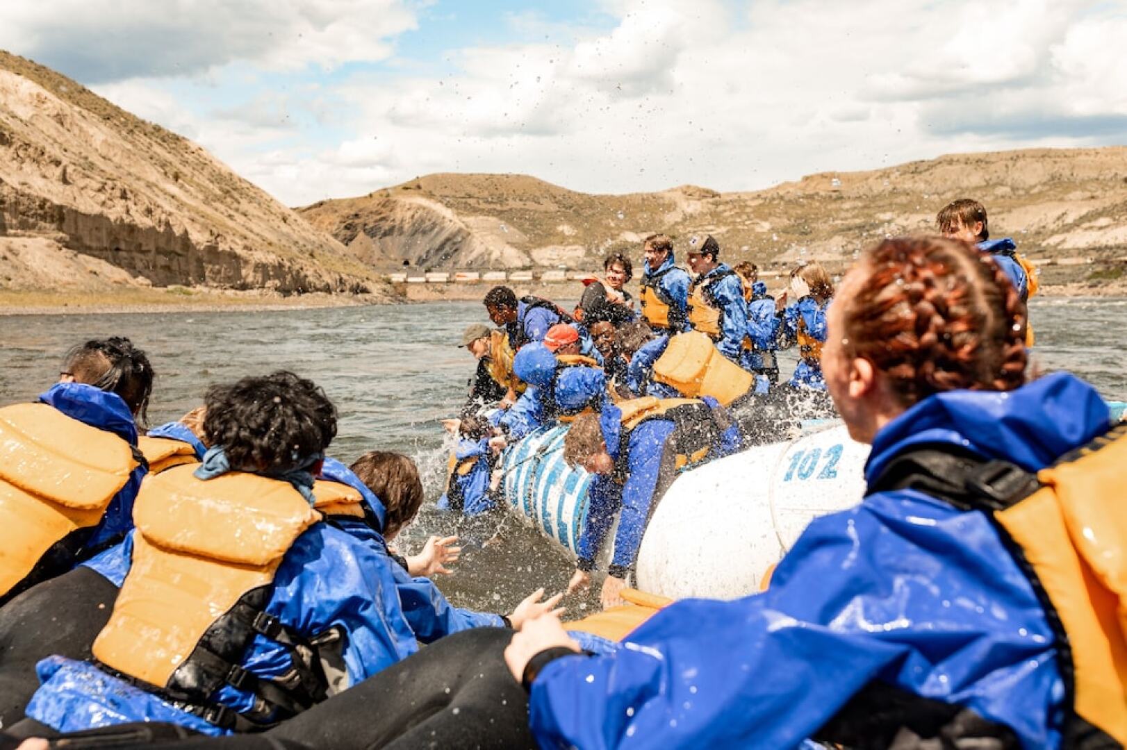 KUMSHEEN Rafting Resort