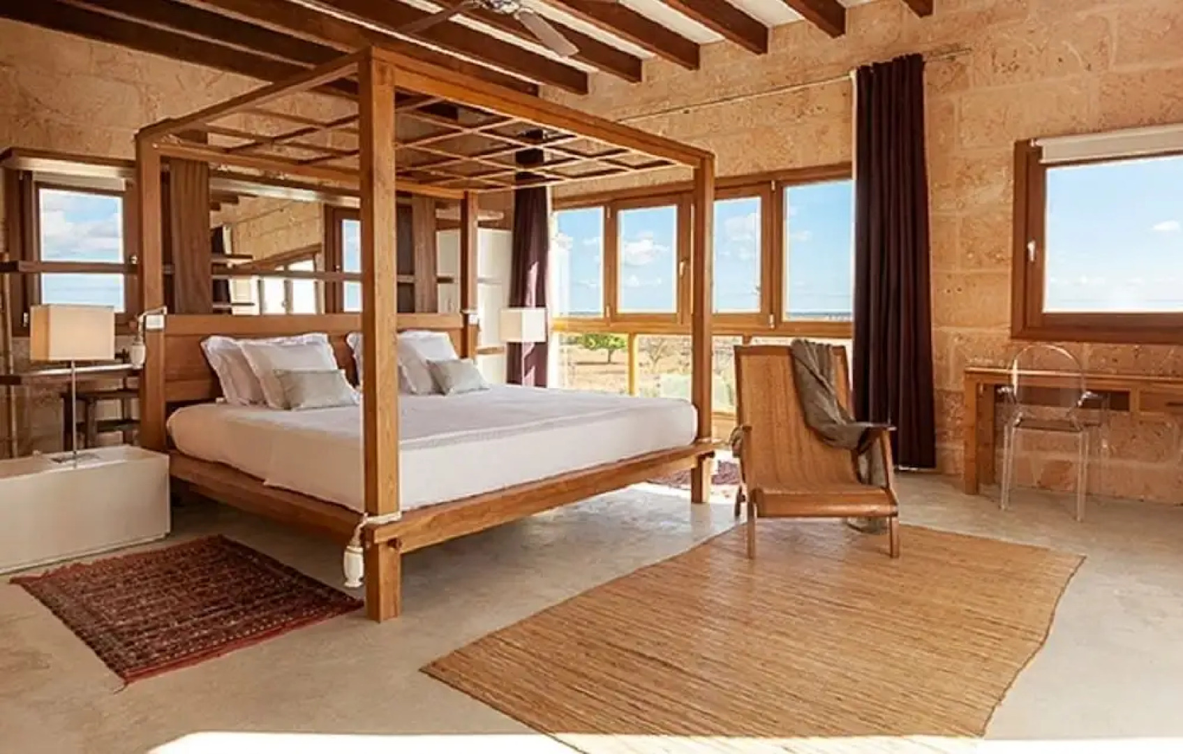 Residence By G Son Covas