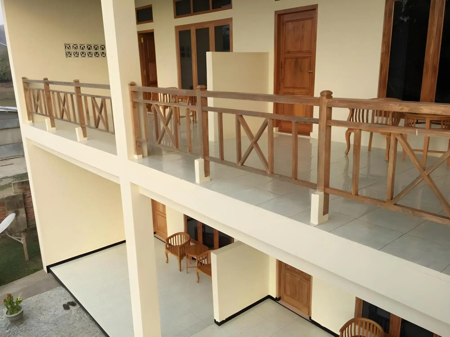 La Belle Etoile Hotel