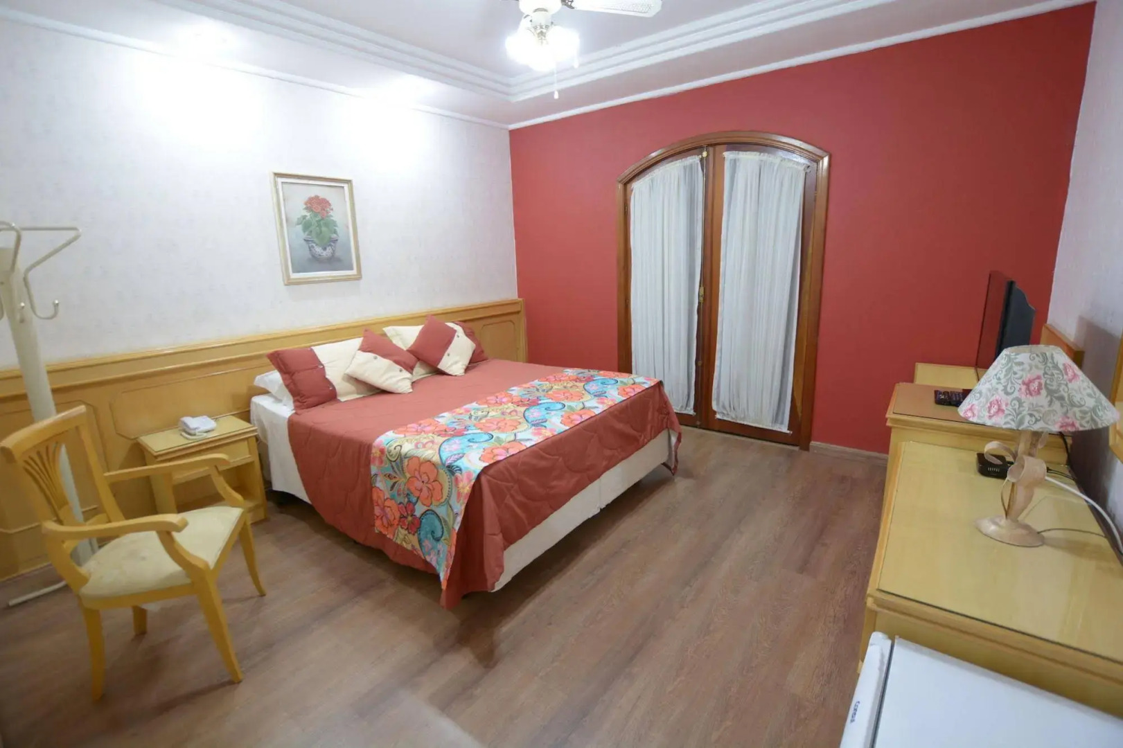 Biazi Paradise Hotel